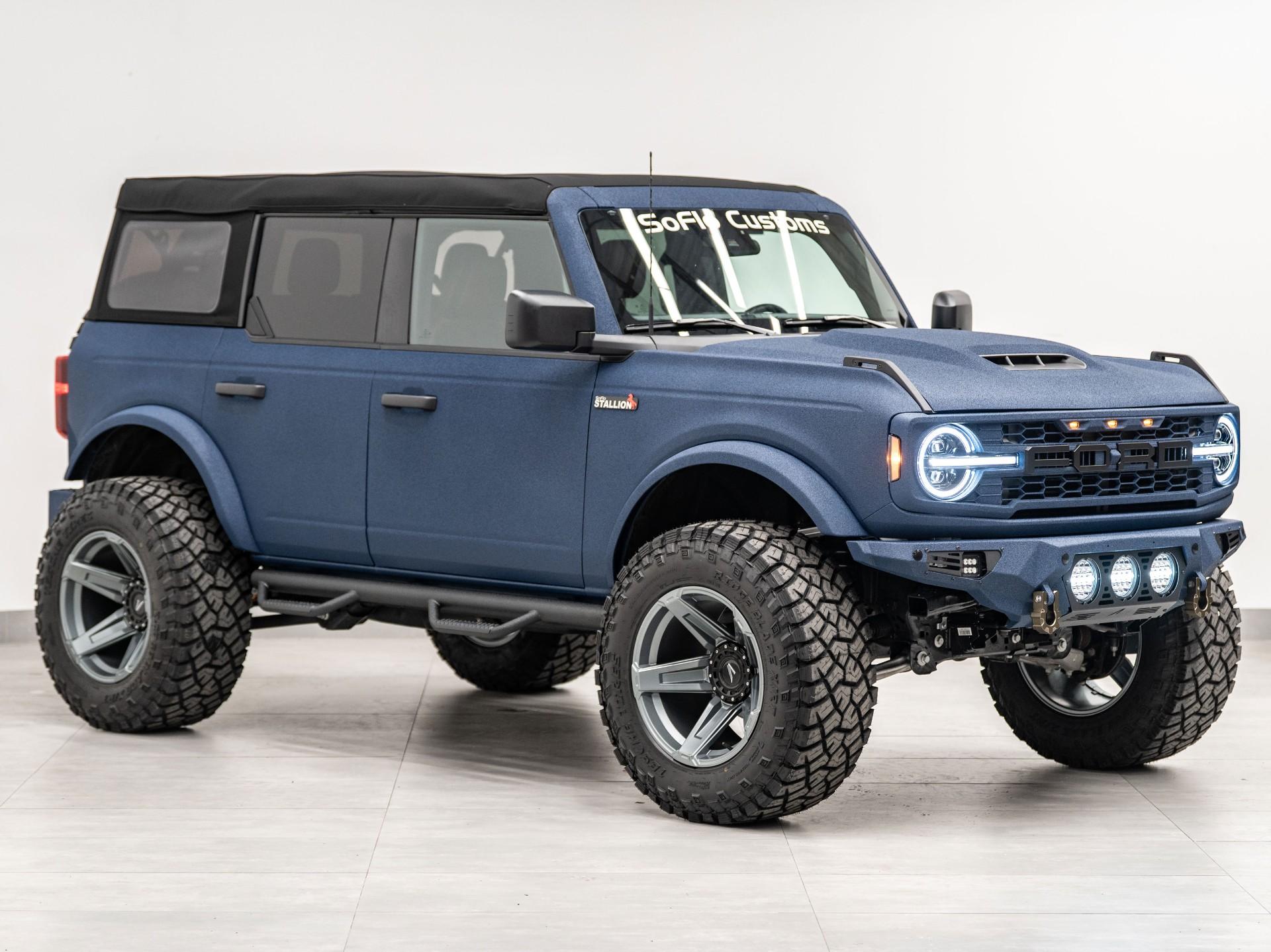 2025 FORD BRONCO 4X4 in Navy, photo 5 of 60