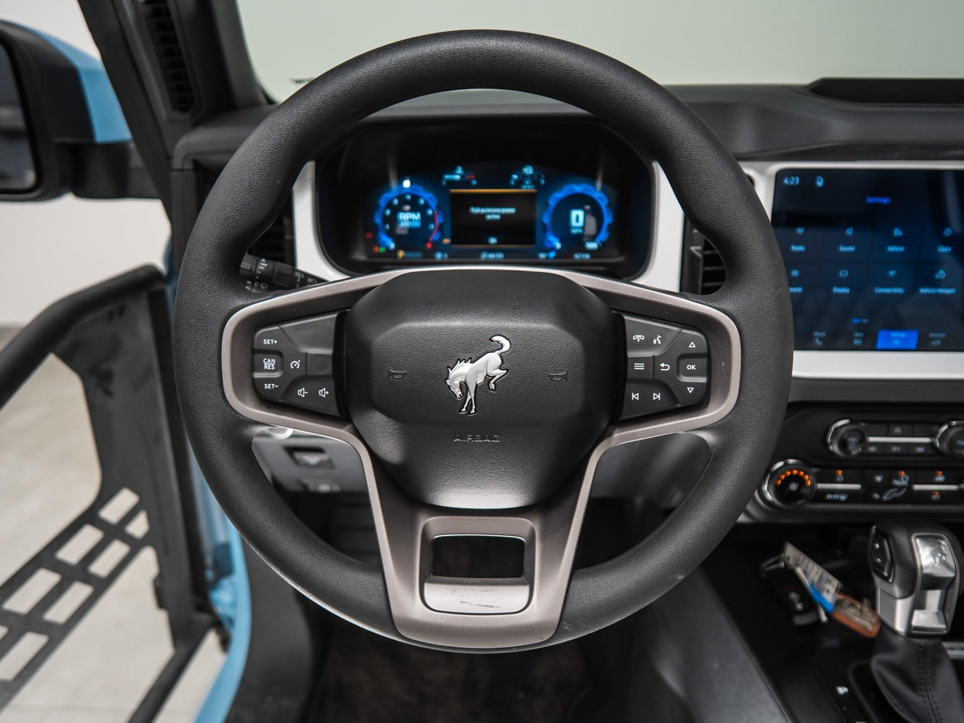 2026 FORD BRONCO 4X4 in Baby Blue, photo 18 of 55