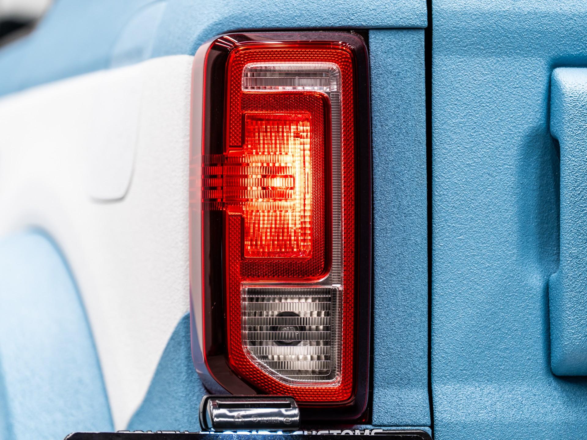 2026 FORD BRONCO 4X4 in Baby Blue, photo 40 of 55