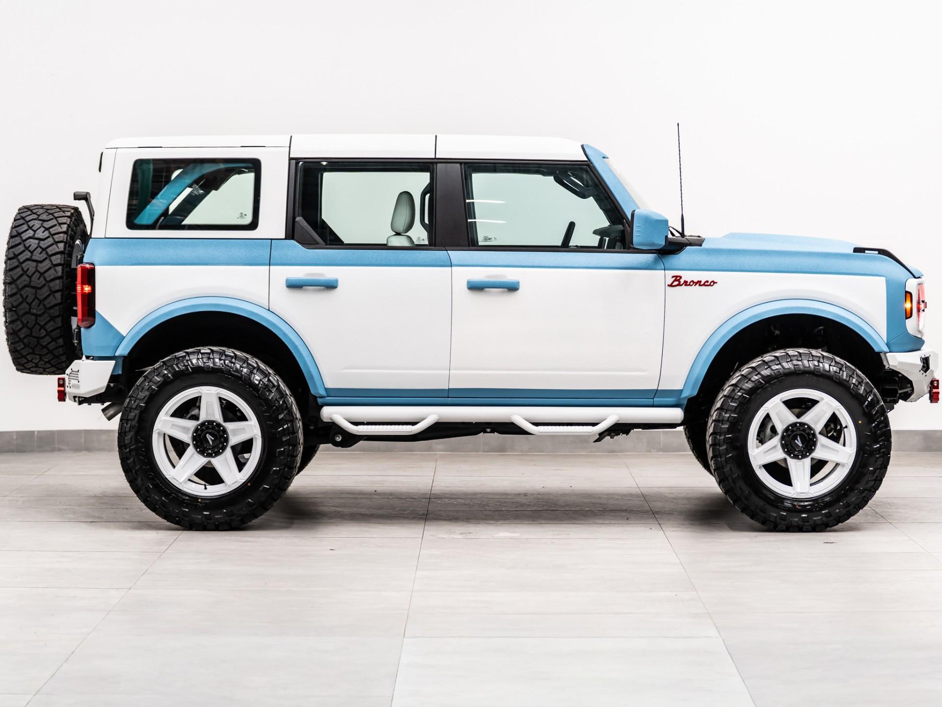 2026 FORD BRONCO 4X4 in Baby Blue, photo 6 of 55
