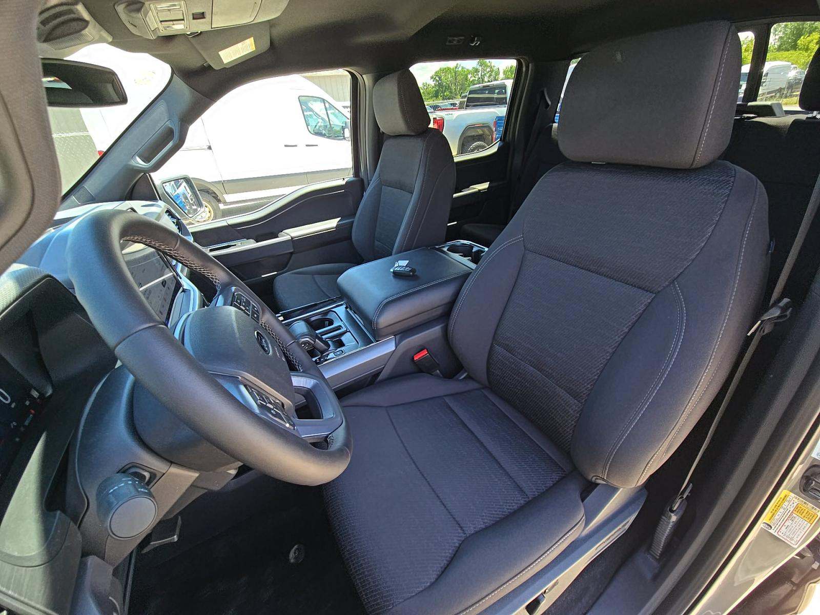 2025 FORD F-150 4X4 in Carbonized Gray Metallic, photo 5 of 7
