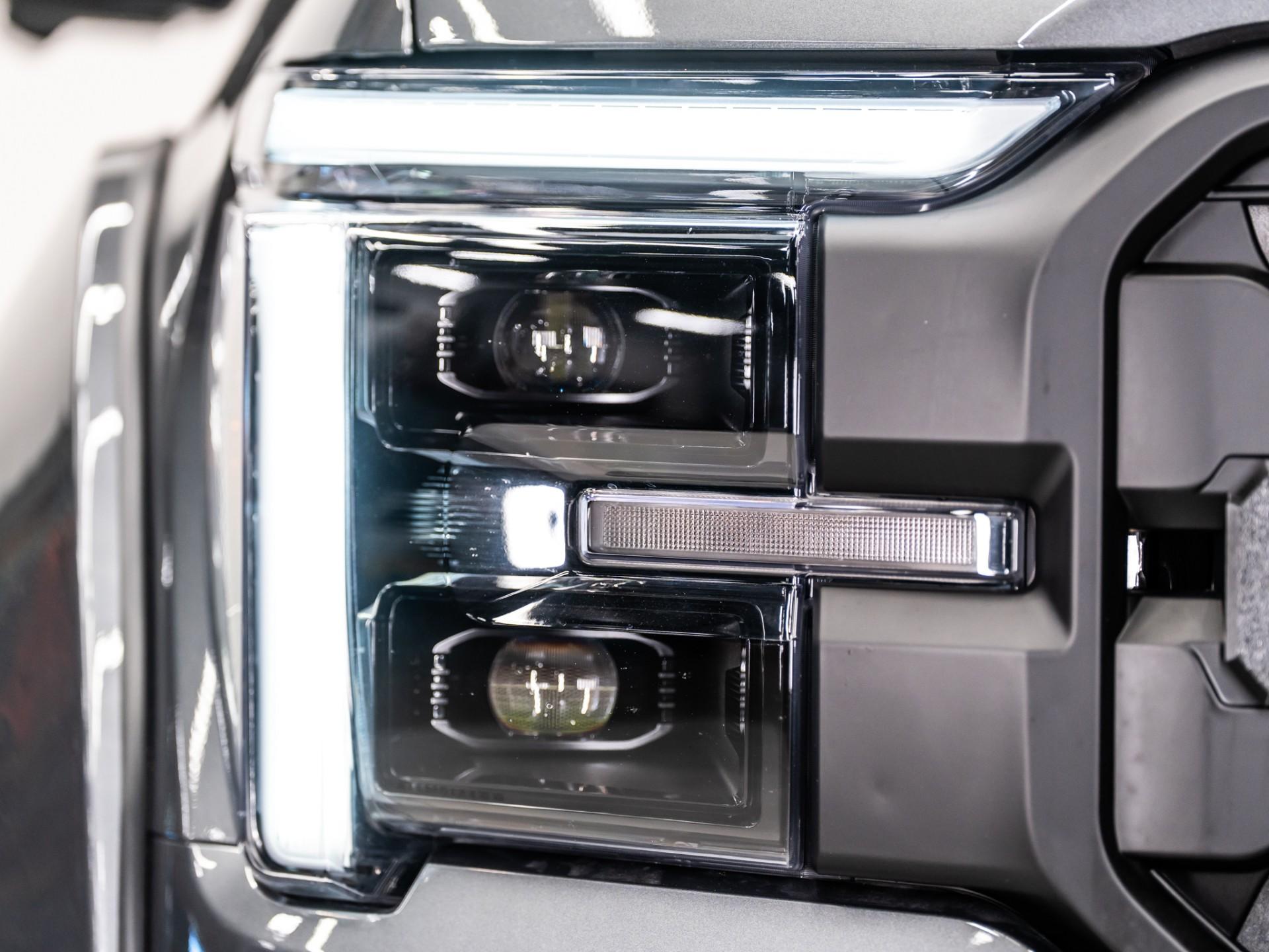 2025 FORD F-150 LARIAT 4X4 in Carbonized Gray Metallic, photo 26 of 57