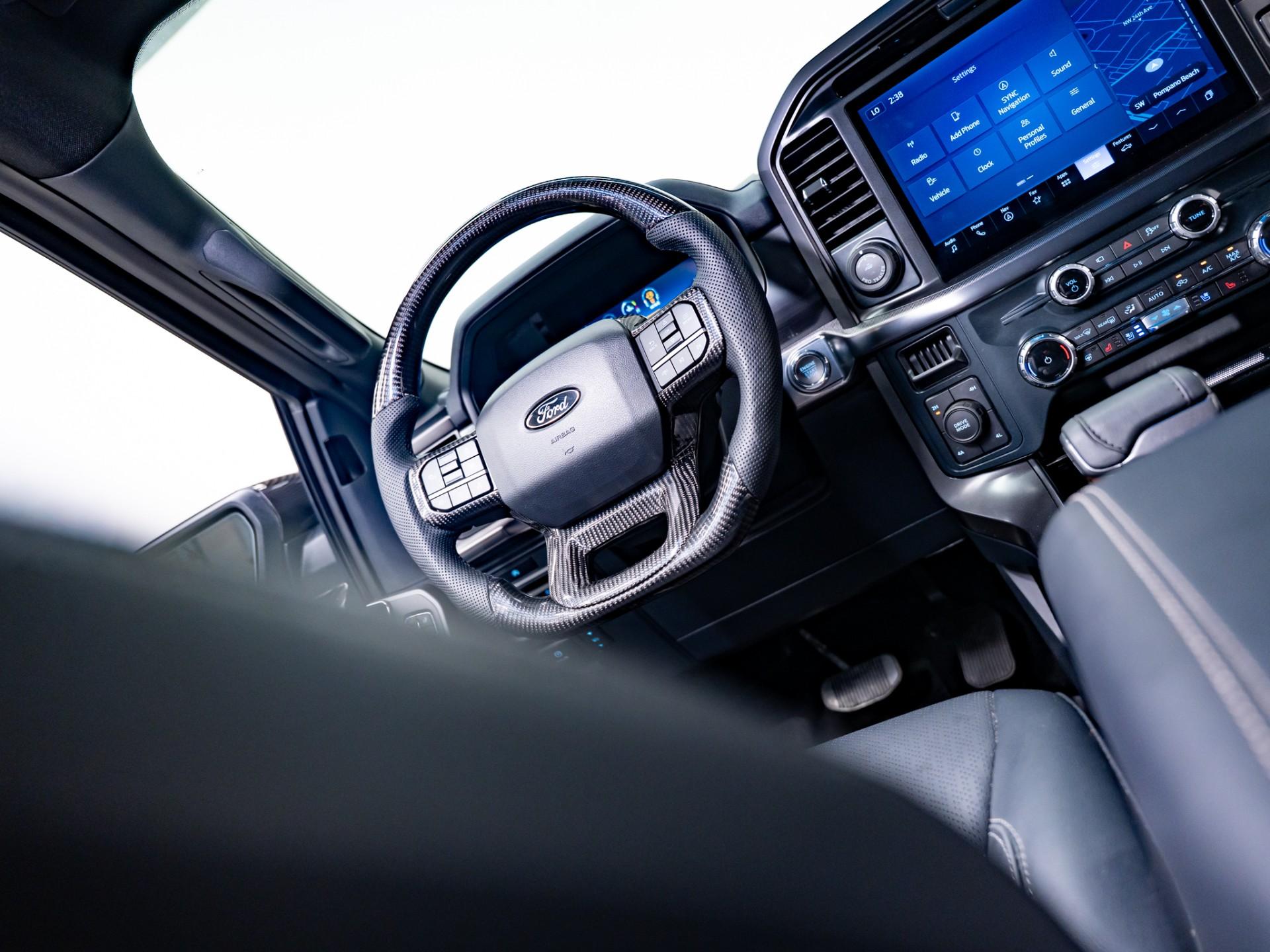 2025 FORD F-150 LARIAT 4X4 in Carbonized Gray Metallic, photo 38 of 57