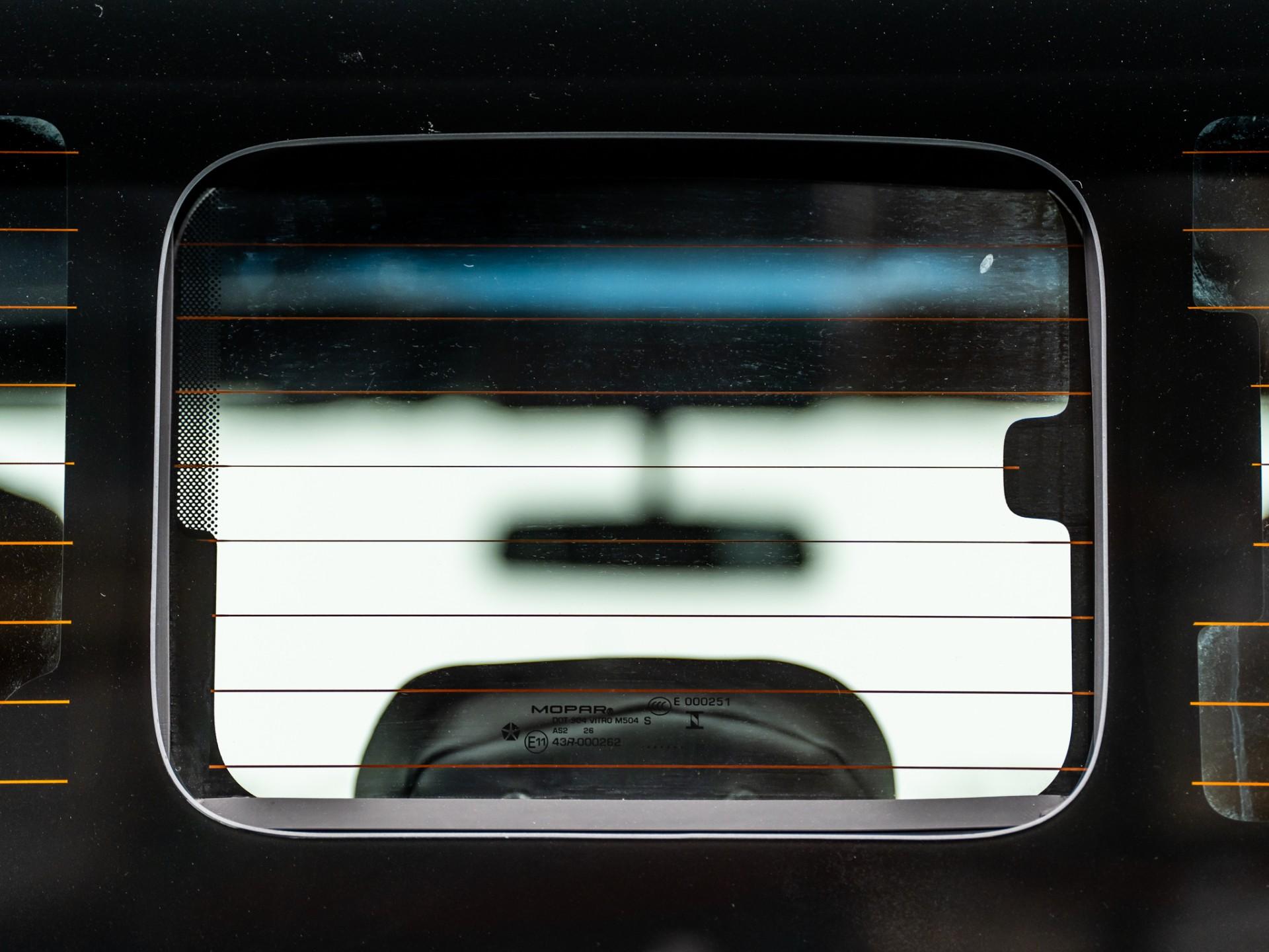 2026 JEEP GLADIATOR 4X4 in Black, photo 59 of 60