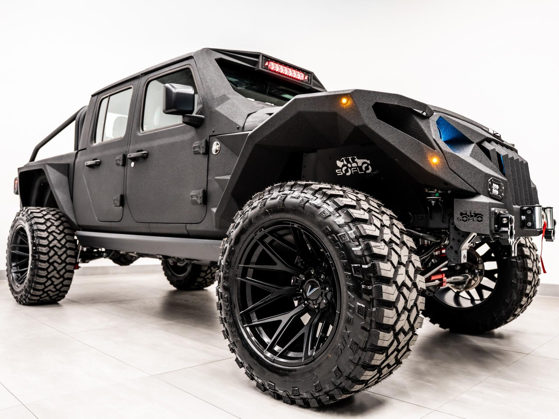 2026 JEEP GLADIATOR 4X4 in Black, photo 7 of 60