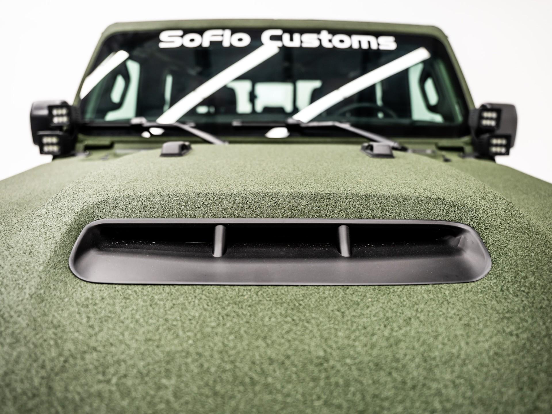 2026 JEEP GLADIATOR 4X4 in Green, photo 26 of 59