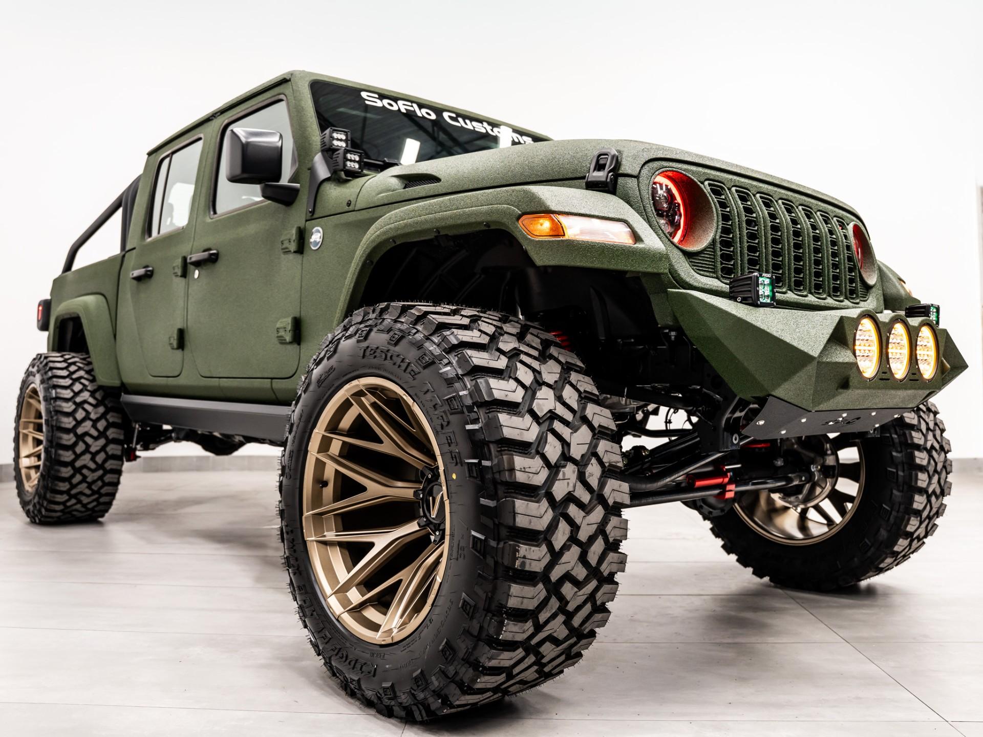 2026 JEEP GLADIATOR 4X4 in Green, photo 23 of 59