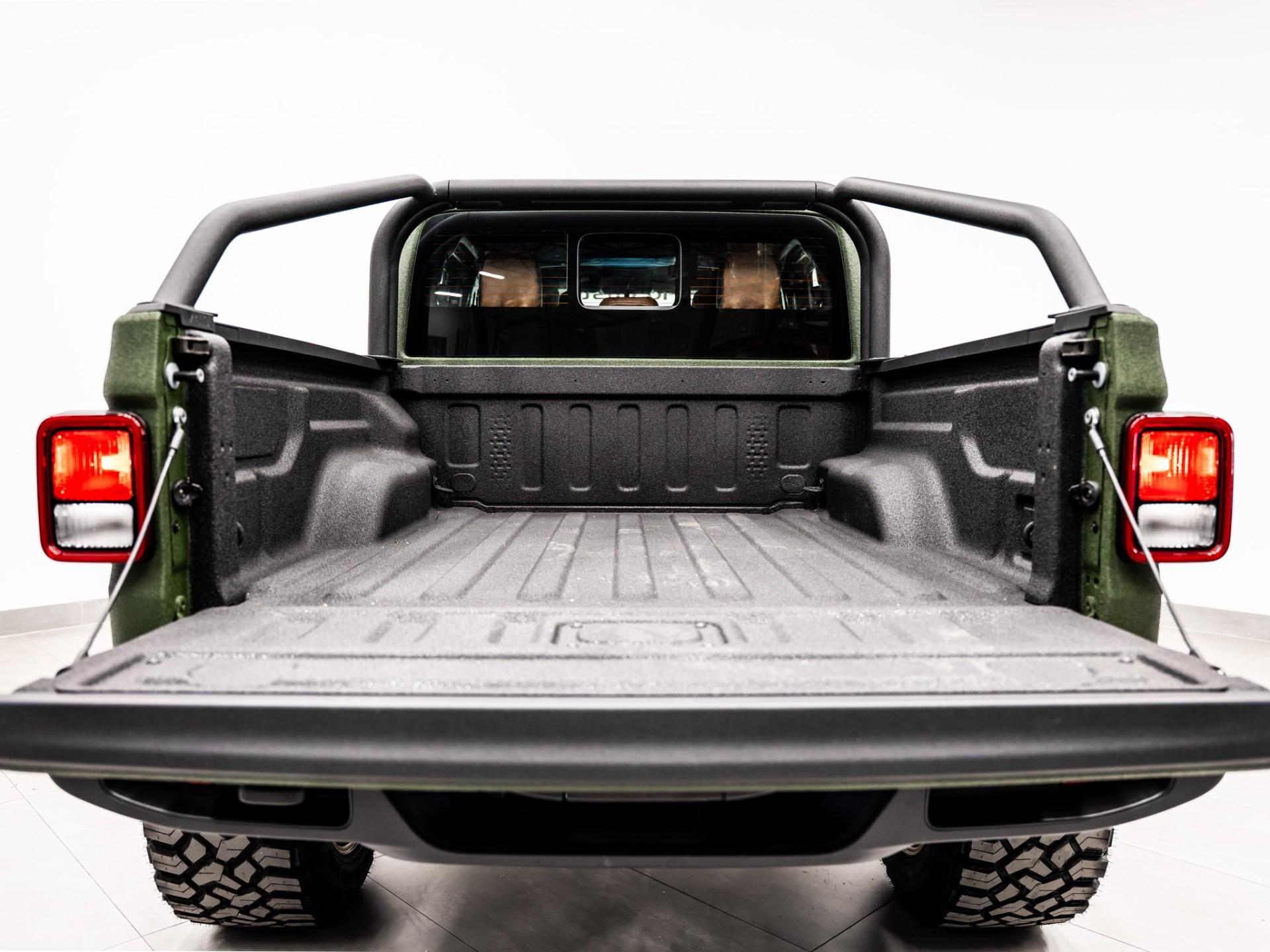 2026 JEEP GLADIATOR 4X4 in Green, photo 17 of 59