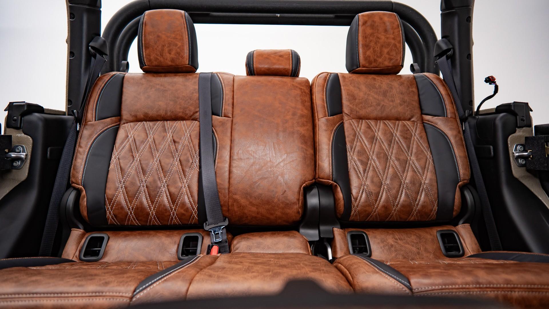 2026 JEEP GLADIATOR 4X4 in Tan, photo 44 of 60
