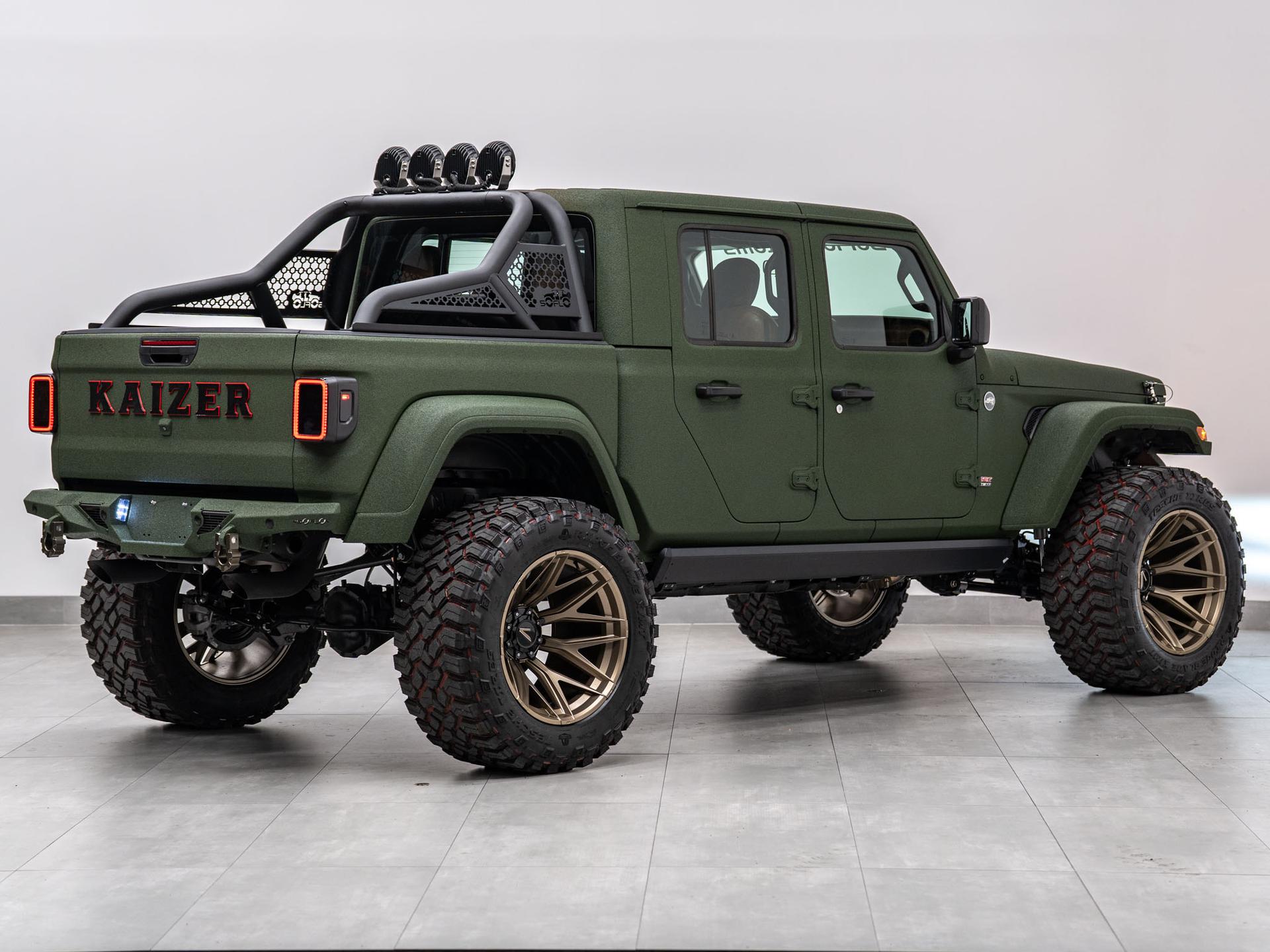 2026 JEEP GLADIATOR 4X4 in Green, photo 11 of 59