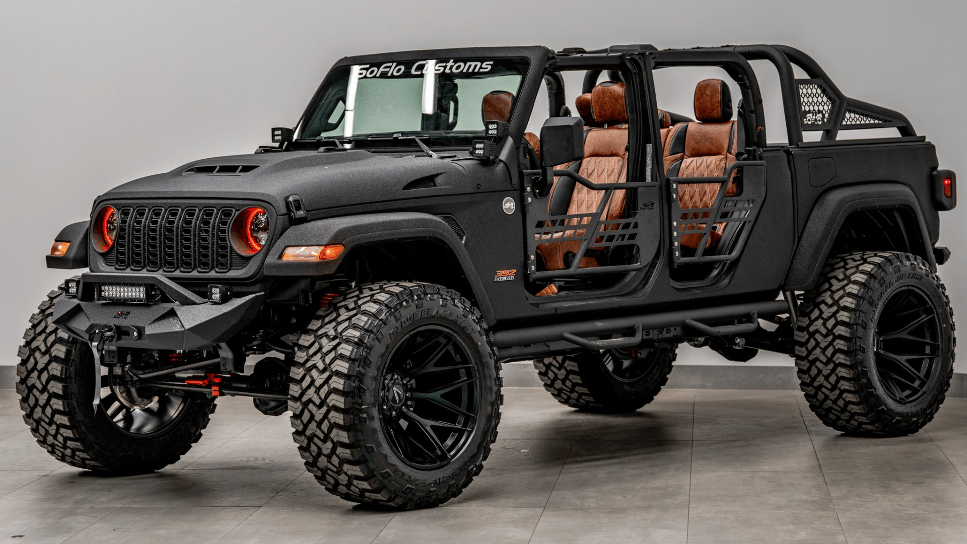 2026 JEEP GLADIATOR 4X4 in Black, photo 2 of 5