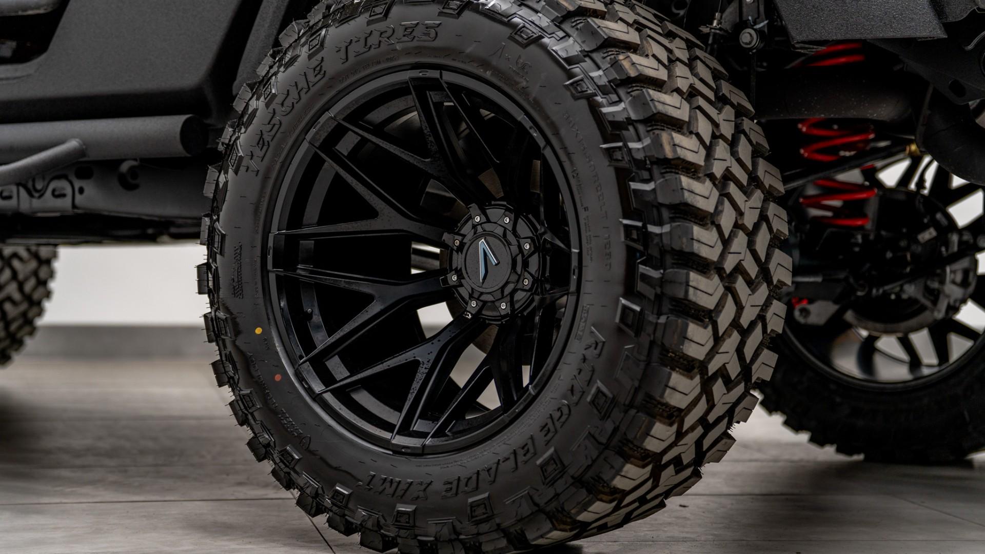 2026 JEEP GLADIATOR 4X4 in Black, photo 43 of 54