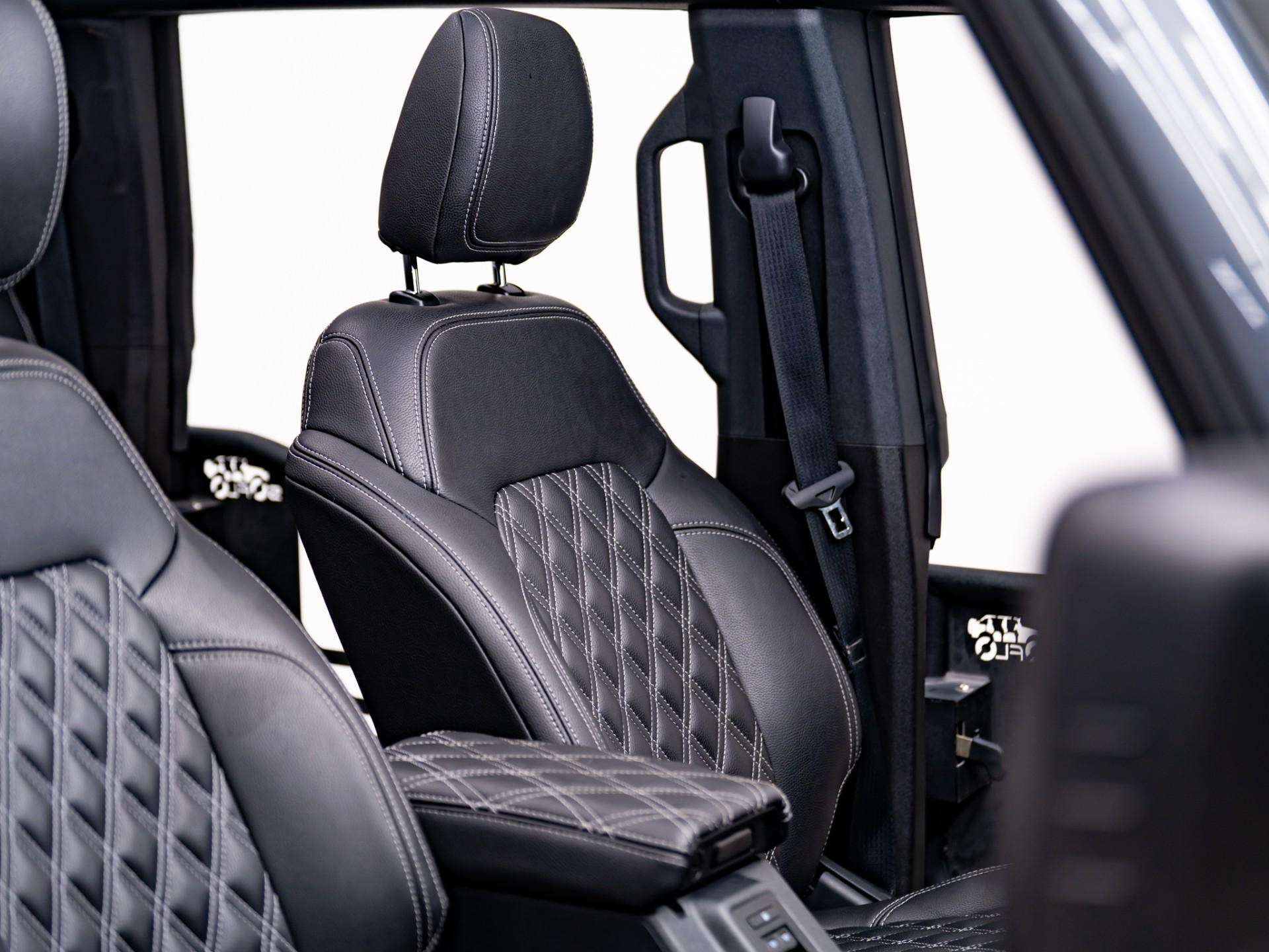 2025 FORD BRONCO 4X4 in Carbonized Gray Metallic, photo 31 of 49
