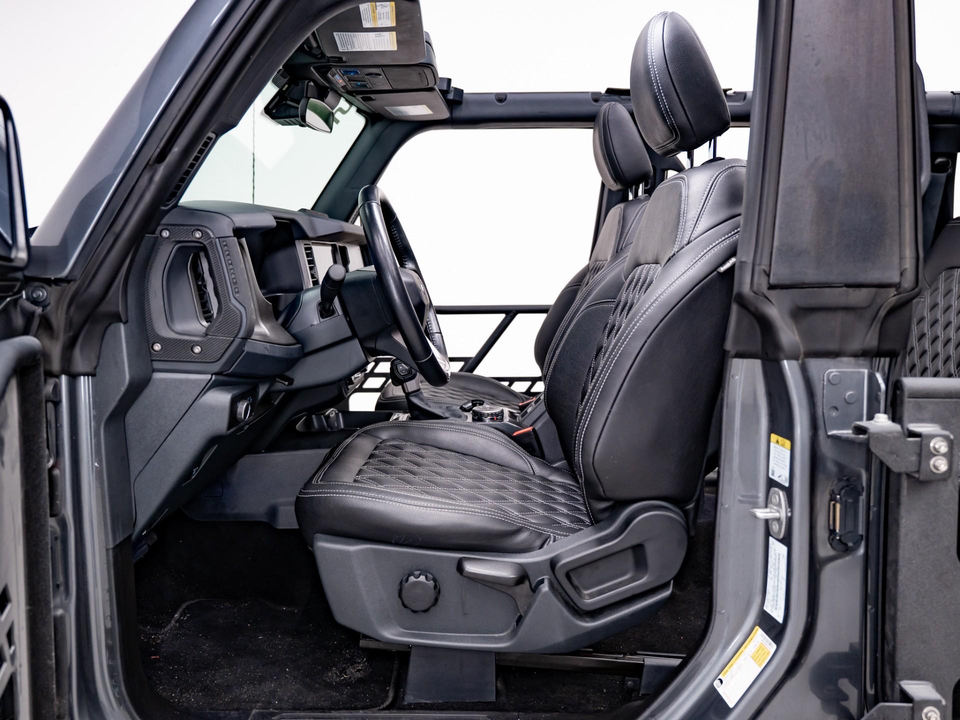 2025 FORD BRONCO 4X4 in Carbonized Gray Metallic, photo 23 of 49