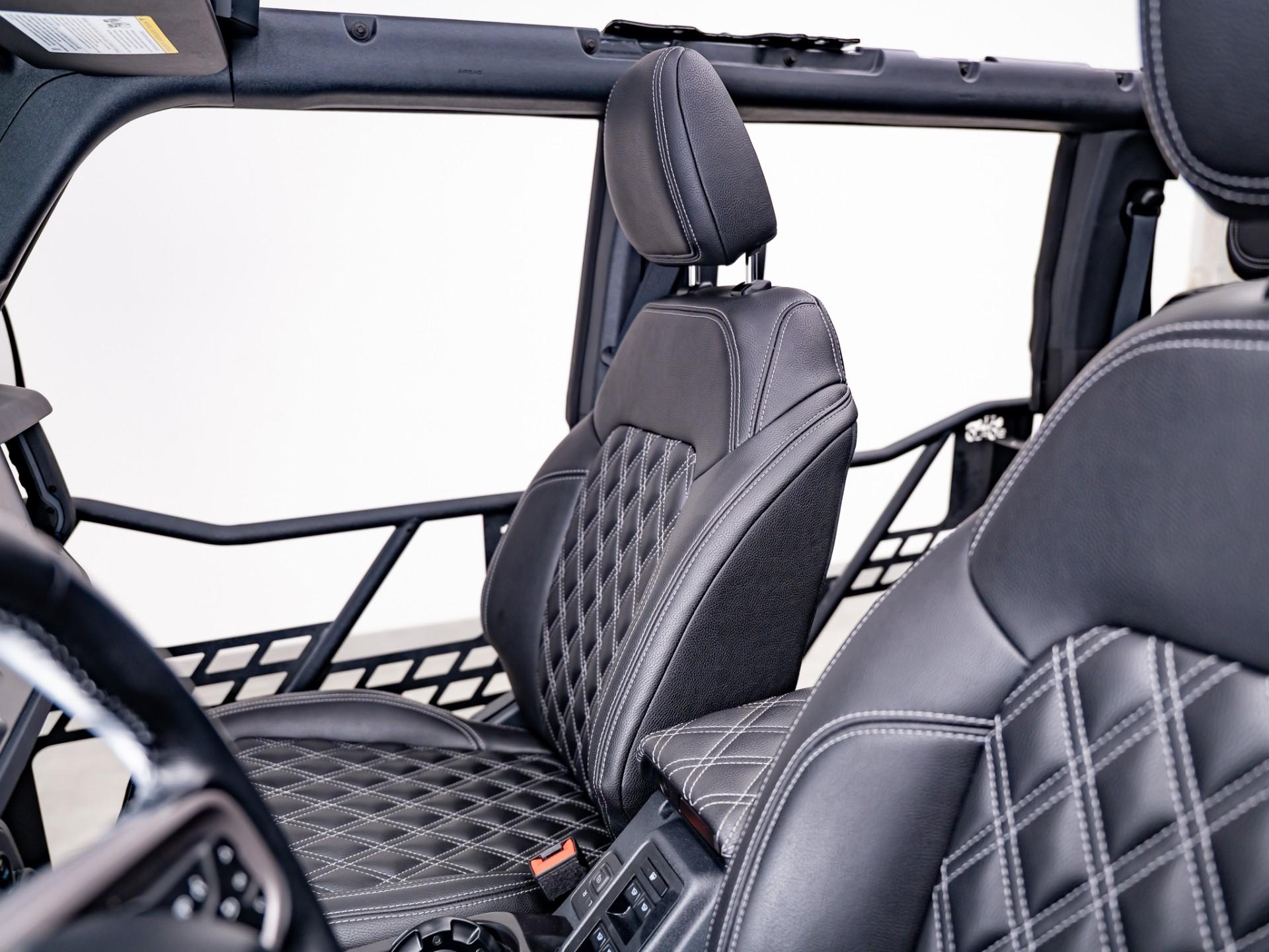 2025 FORD BRONCO 4X4 in Carbonized Gray Metallic, photo 38 of 49