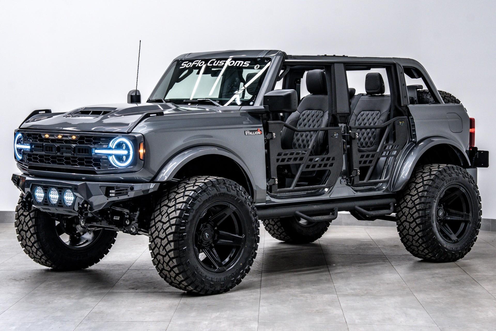 2025 FORD BRONCO 4X4 in Carbonized Gray Metallic, photo 2 of 48