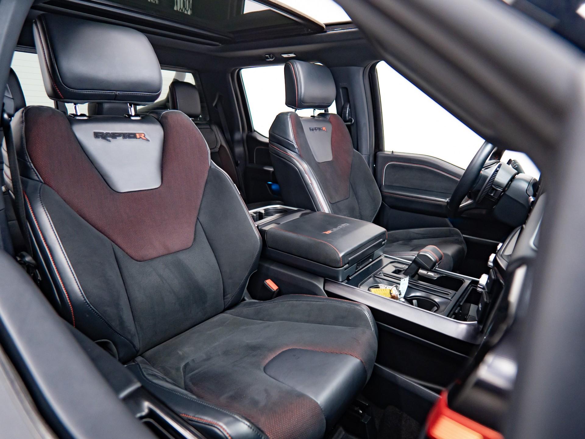 2025 FORD F-150 RAPTOR R in Agate Black Metallic, photo 27 of 55