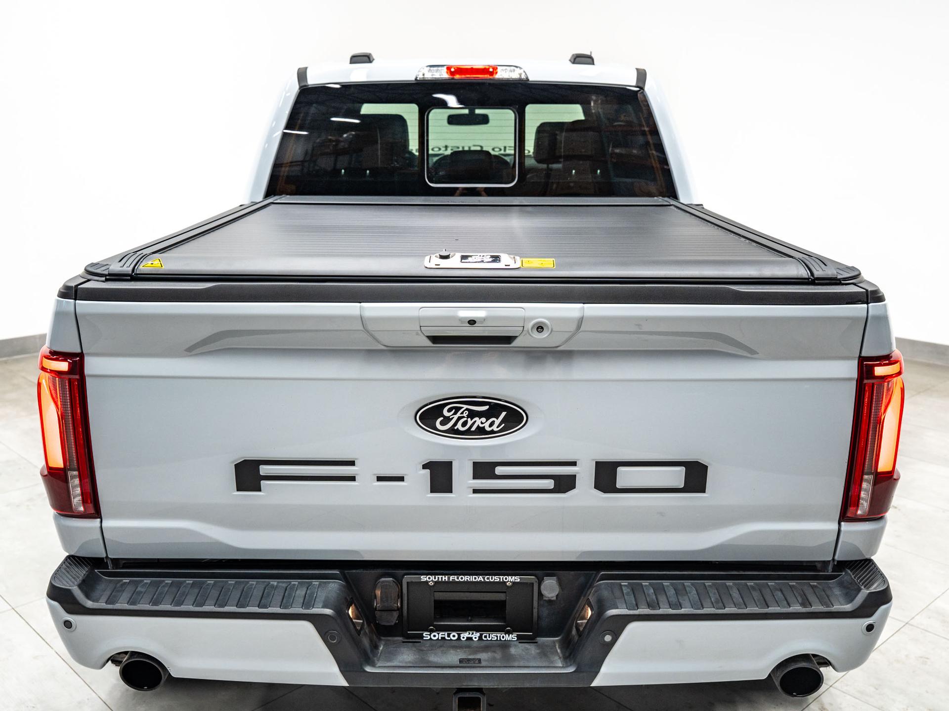 2025 FORD F-150 4X4 LARIAT in Space White Metallic, photo 18 of 58