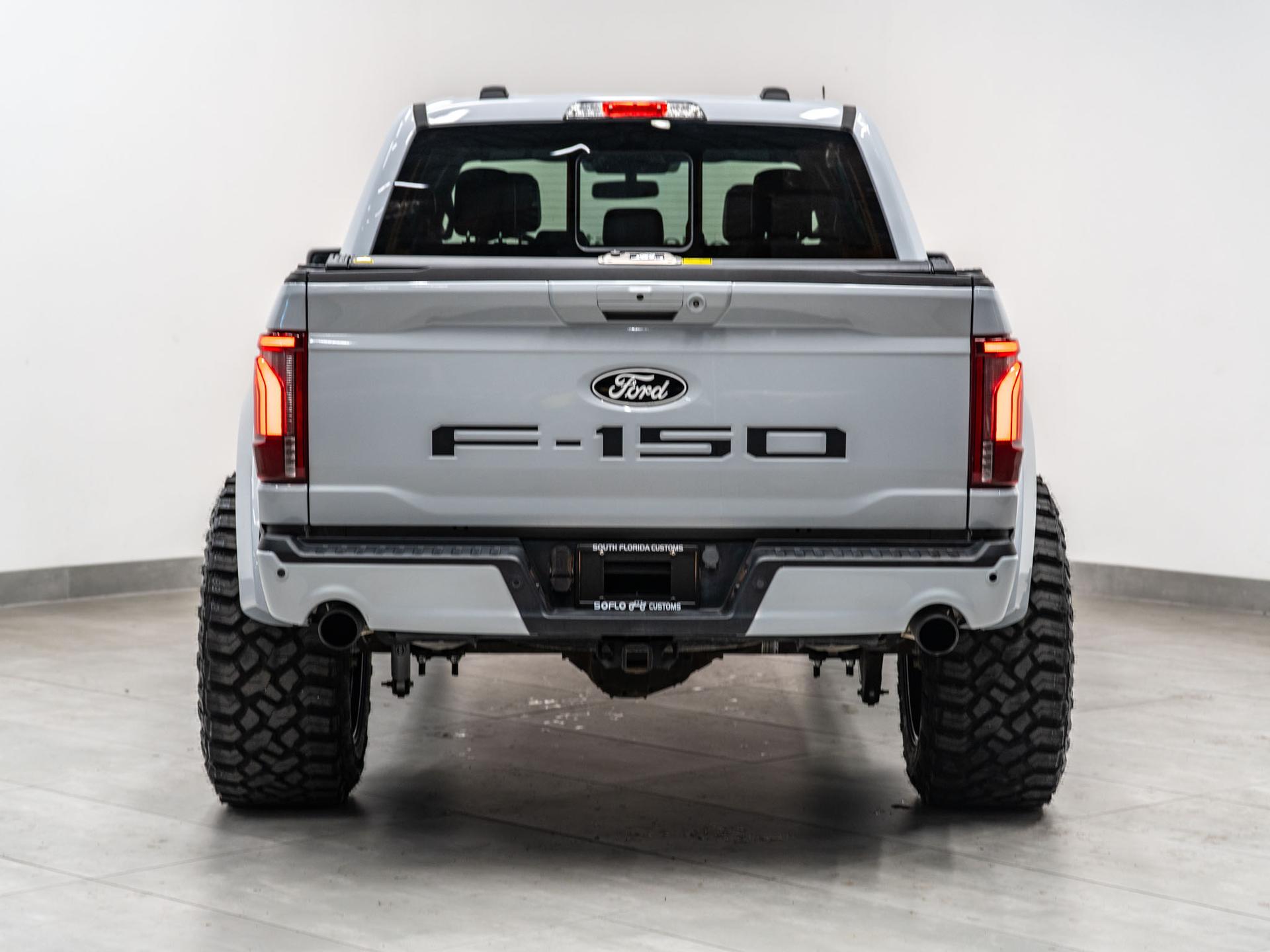 2025 FORD F-150 4X4 LARIAT in Space White Metallic, photo 17 of 58