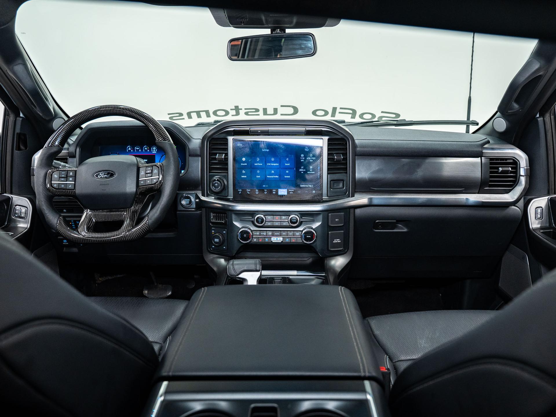 2025 FORD F-150 4X4 LARIAT in Space White Metallic, photo 37 of 58