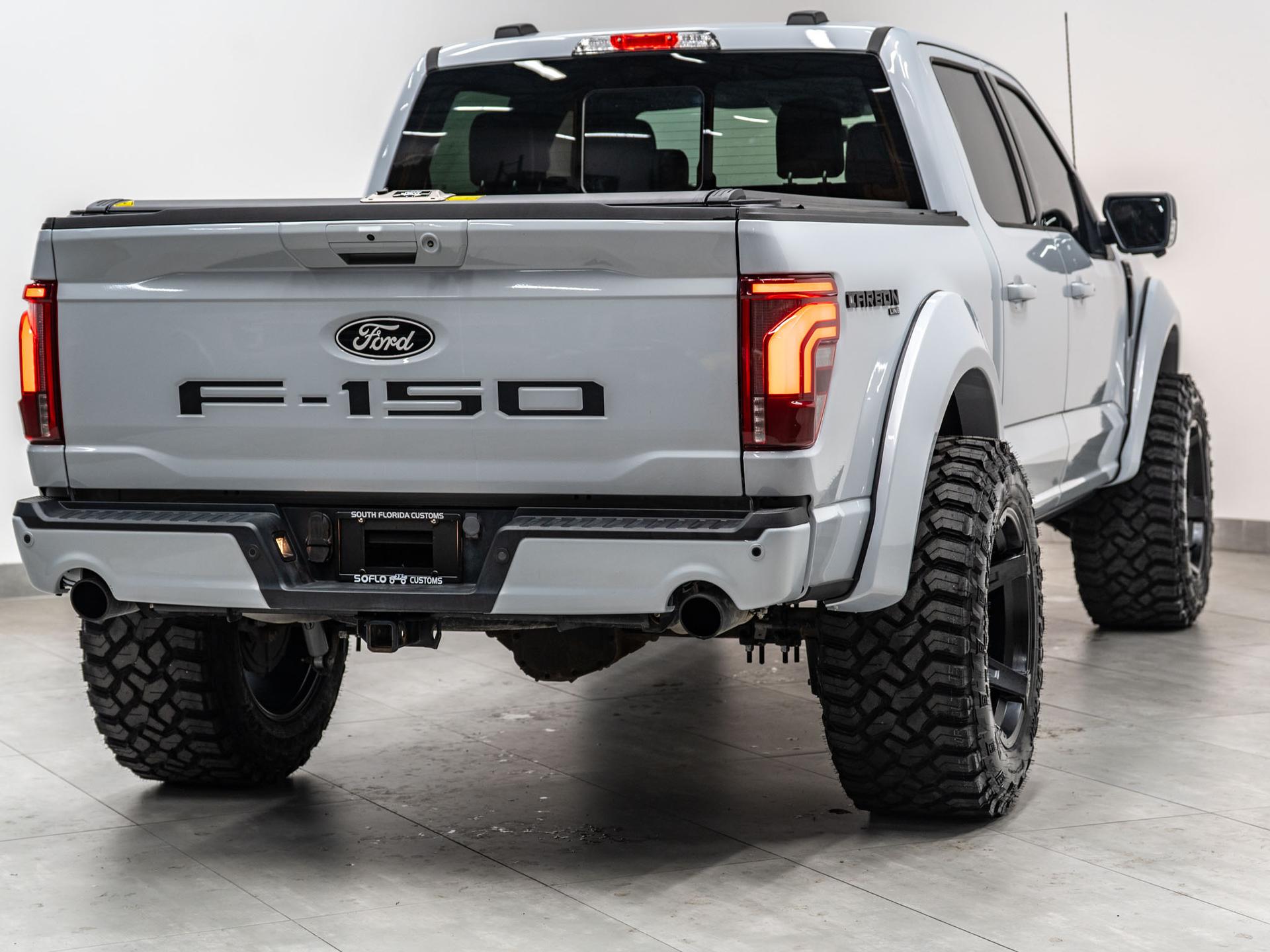 2025 FORD F-150 4X4 LARIAT in Space White Metallic, photo 16 of 58