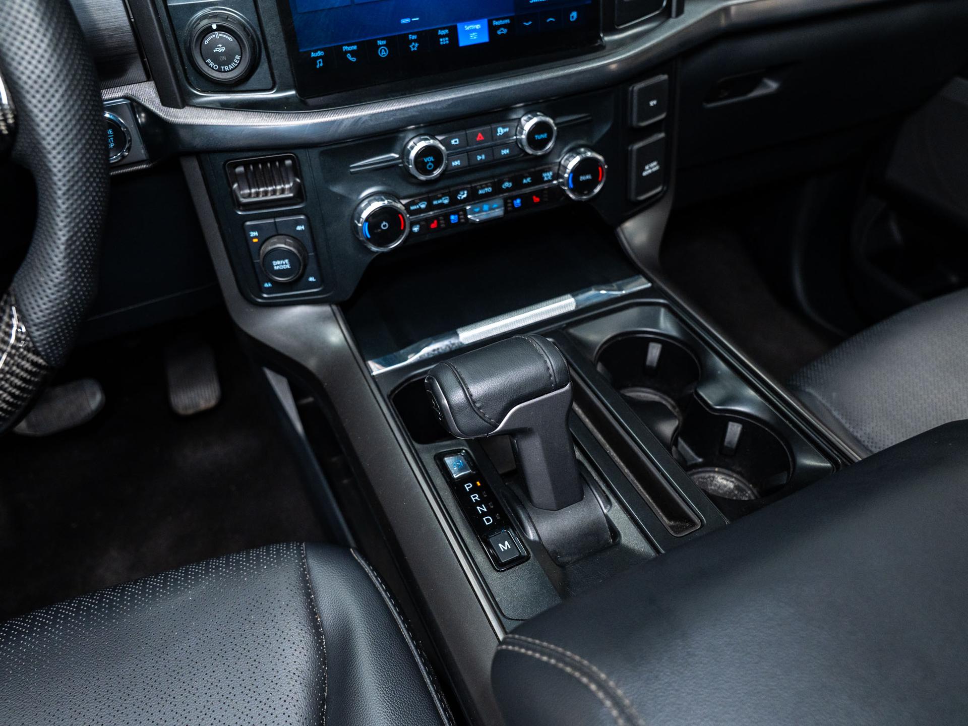 2025 FORD F-150 4X4 LARIAT in Space White Metallic, photo 48 of 58