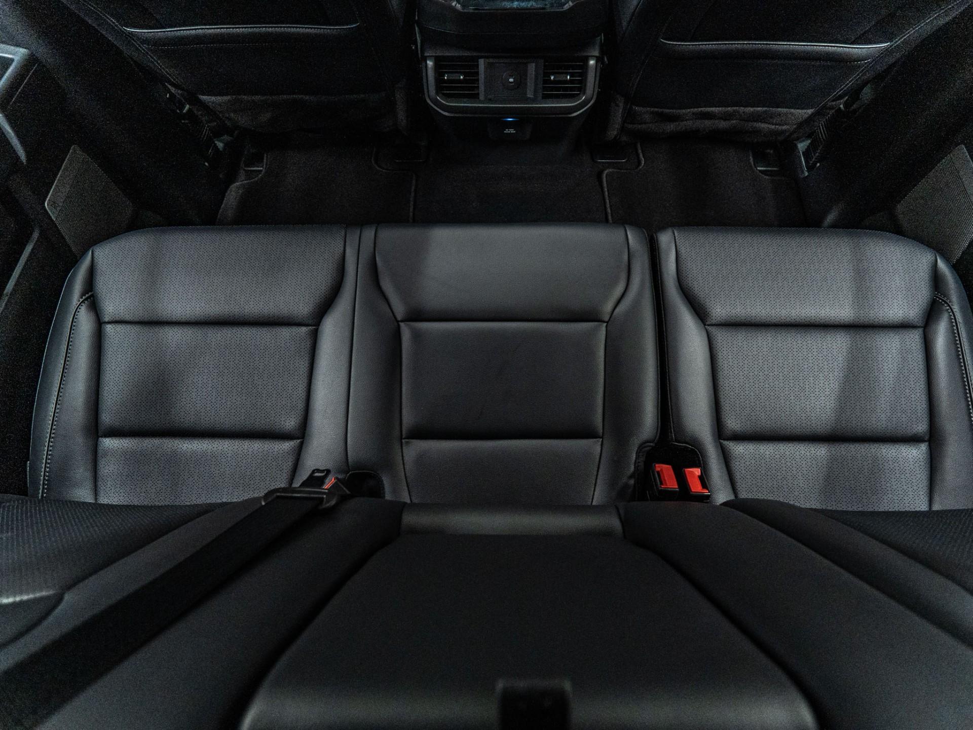2026 FORD F-150 4X4 LARIAT in Agate Black Metallic, photo 42 of 60