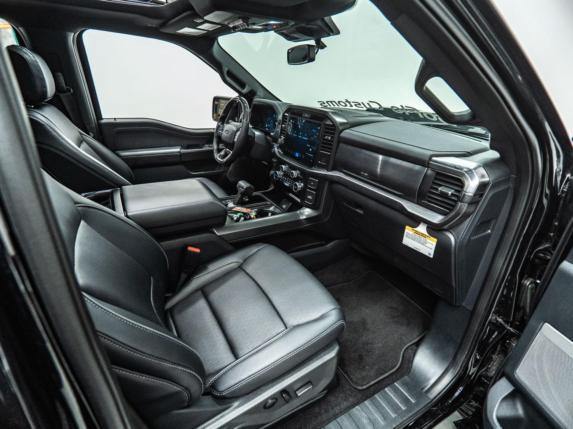 2026 FORD F-150 4X4 LARIAT in Agate Black Metallic, photo 33 of 60
