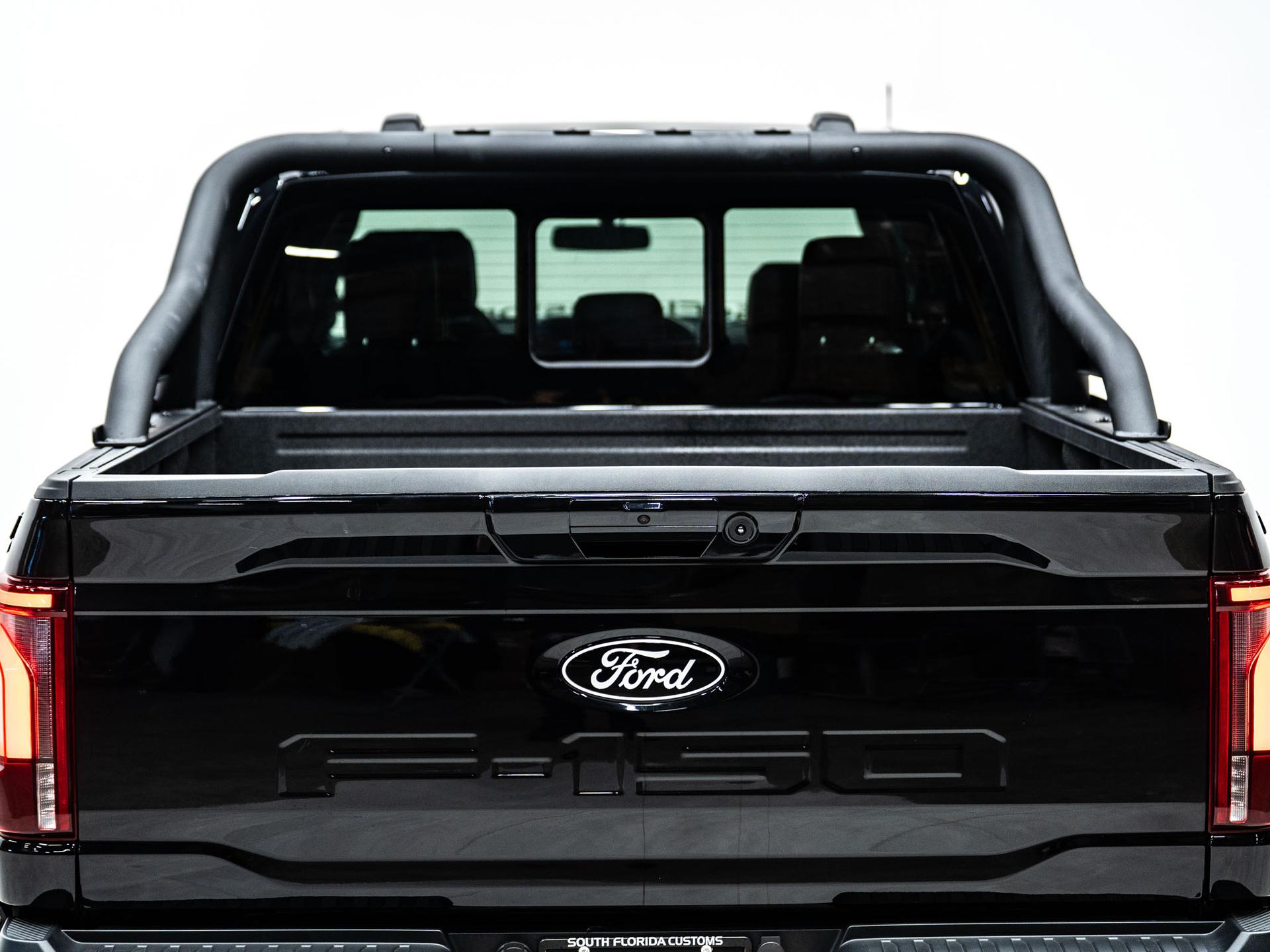 2026 FORD F-150 4X4 LARIAT in Agate Black Metallic, photo 17 of 60