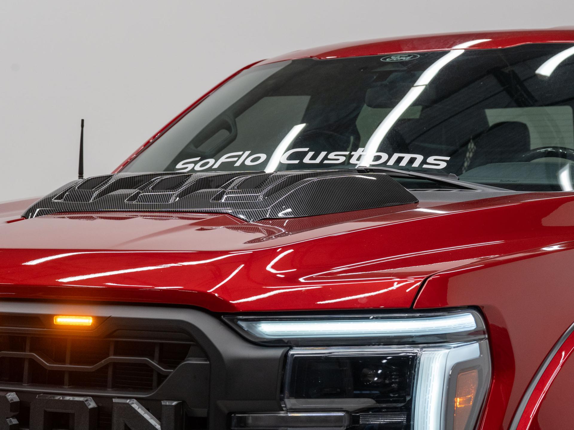2024 FORD F-150 4X4 LARIAT in Rapid Red Metallic Tinted Clearcoat, photo 50 of 58