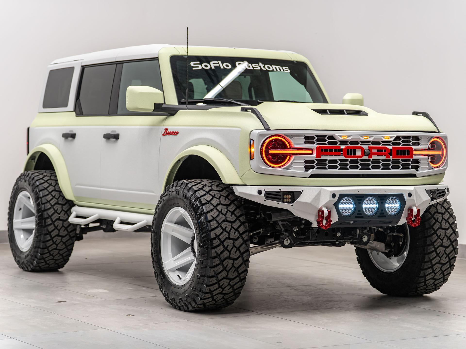 2026 FORD BRONCO 4X4 in Green, photo 3 of 55