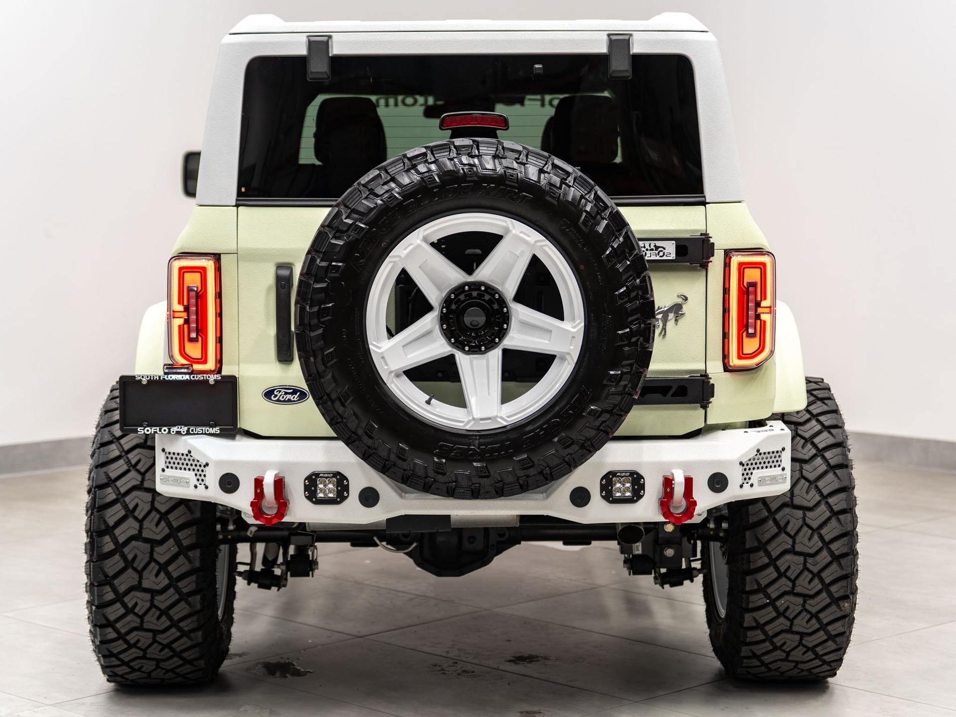 2026 FORD BRONCO 4X4 in Green, photo 16 of 55