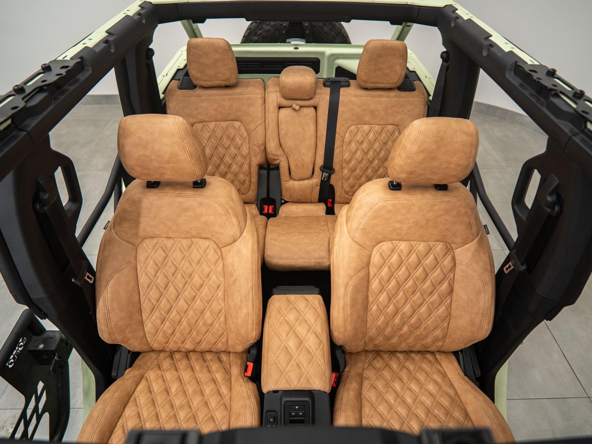 2026 FORD BRONCO 4X4 in Green, photo 5 of 55