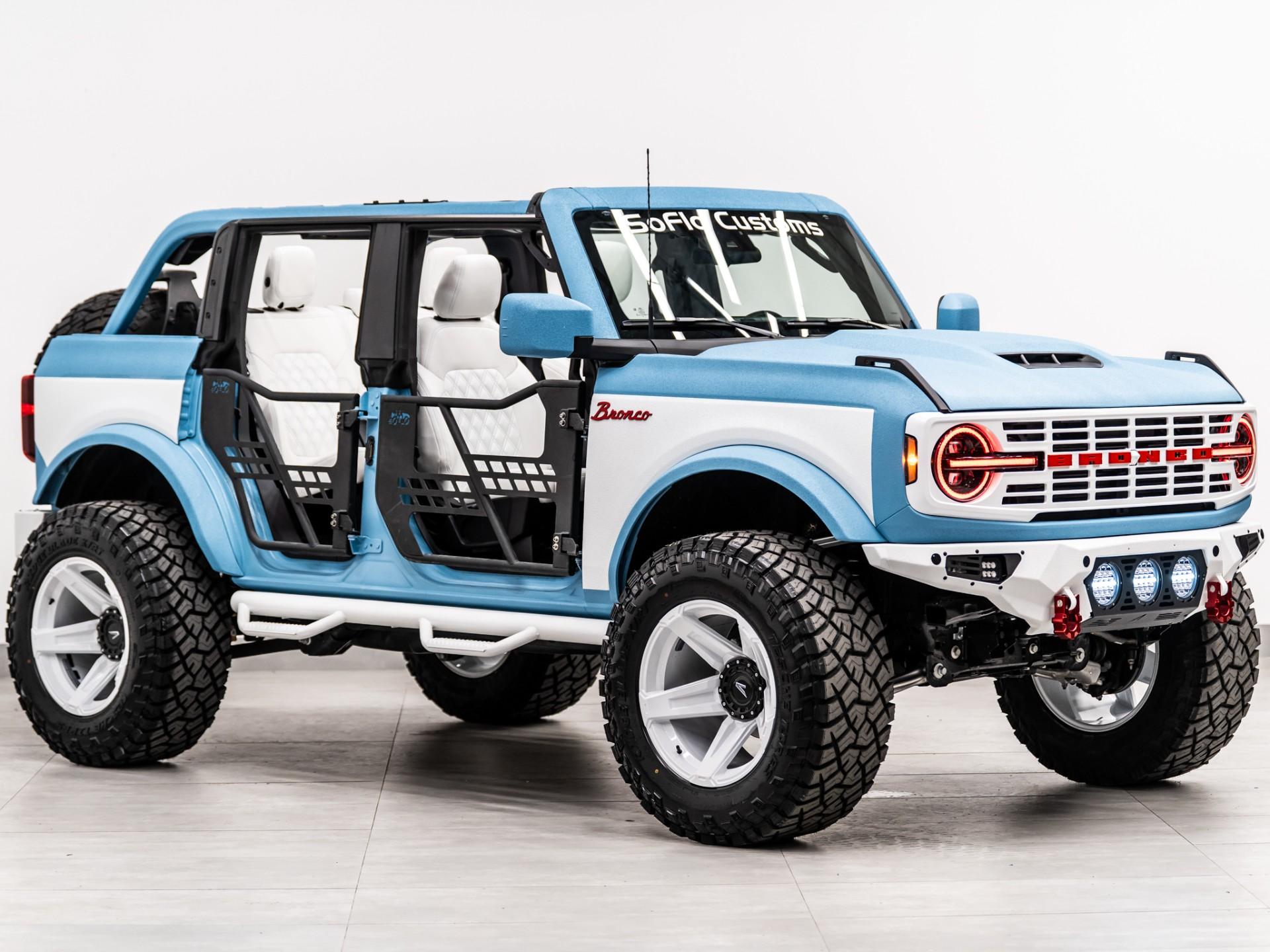 2025 FORD BRONCO 4X4 in Baby Blue, photo 24 of 56