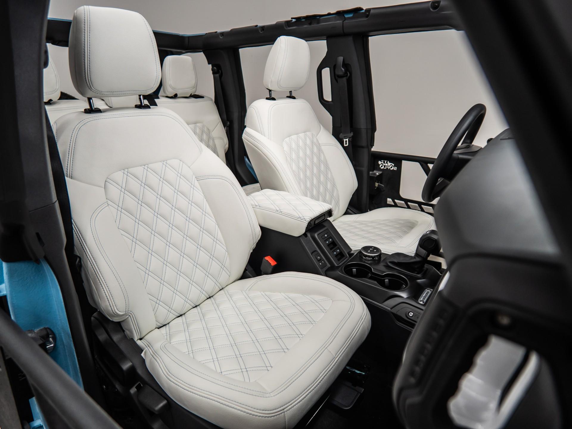 2025 FORD BRONCO 4X4 in Baby Blue, photo 33 of 56