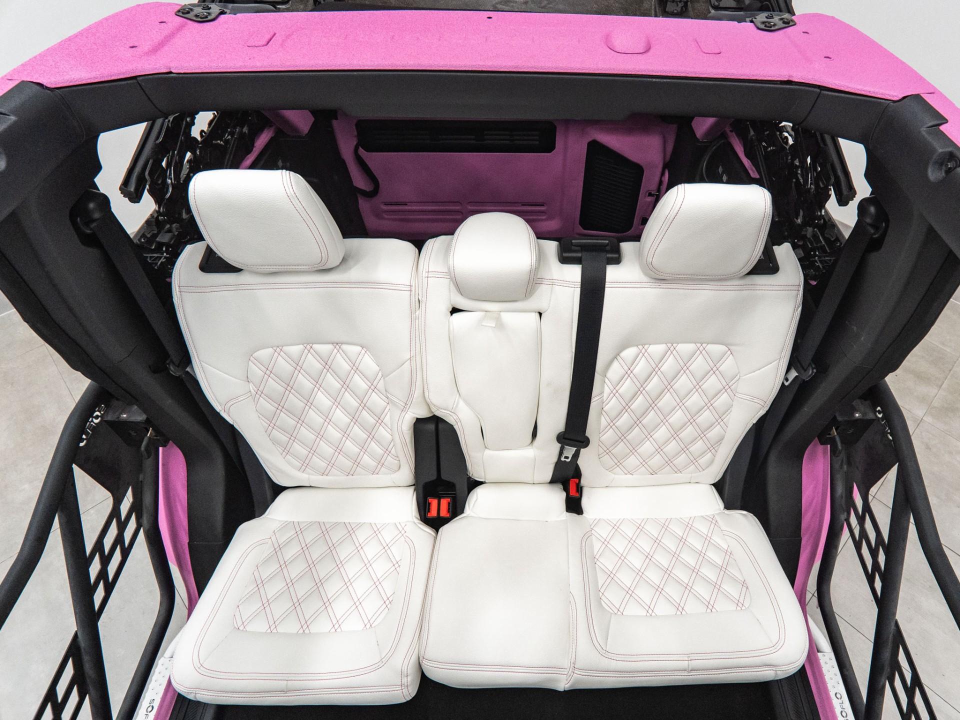 2025 FORD BRONCO 4X4 in Pink, photo 43 of 57