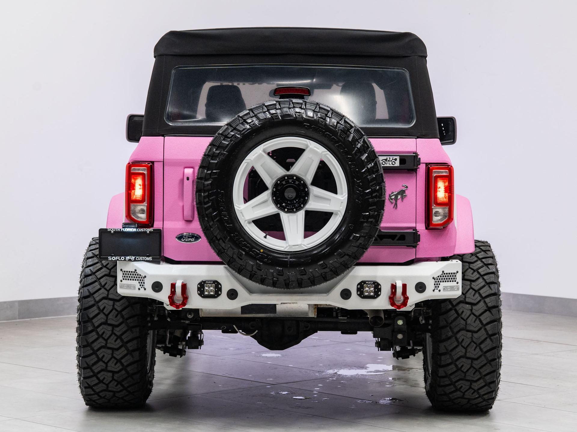 2025 FORD BRONCO 4X4 in Pink, photo 13 of 57