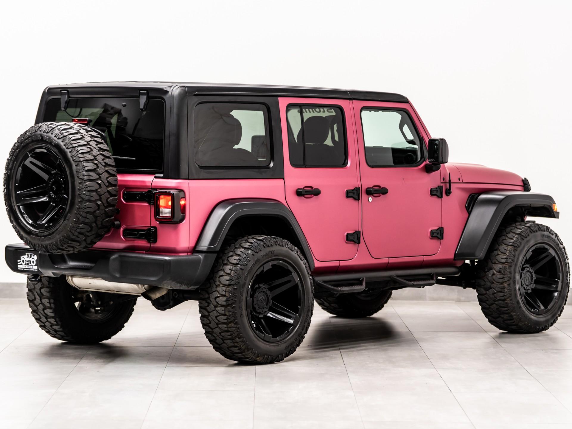2020 JEEP WRANGLER 4X4 in Pink, photo 11 of 55