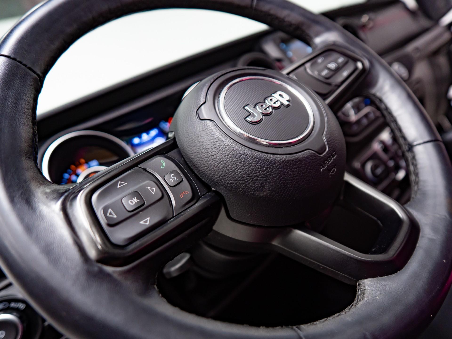2020 JEEP WRANGLER 4X4 in Pink, photo 36 of 55