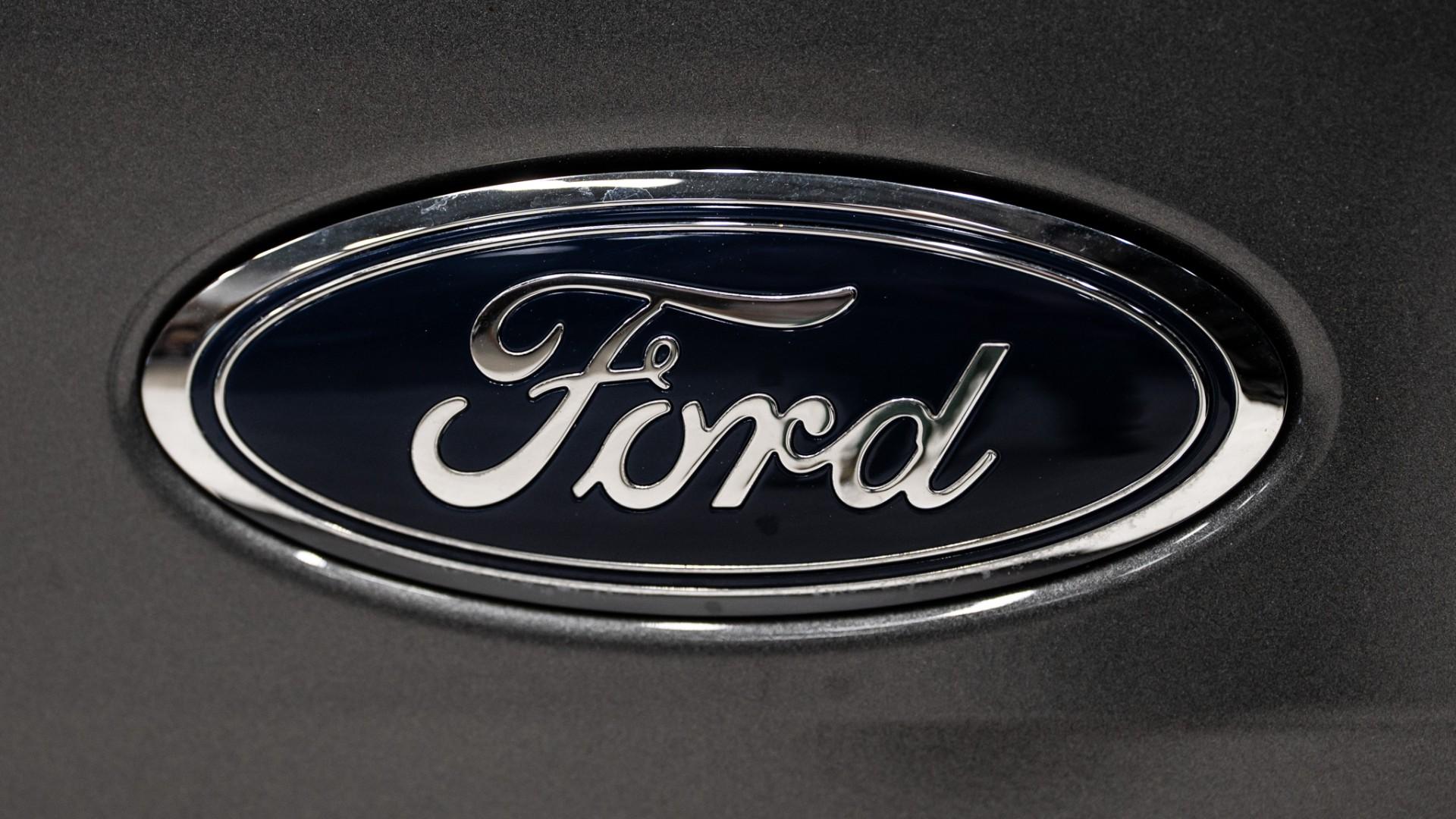 2025 FORD BRONCO 4X4 in Carbonized Gray Metallic, photo 19 of 45