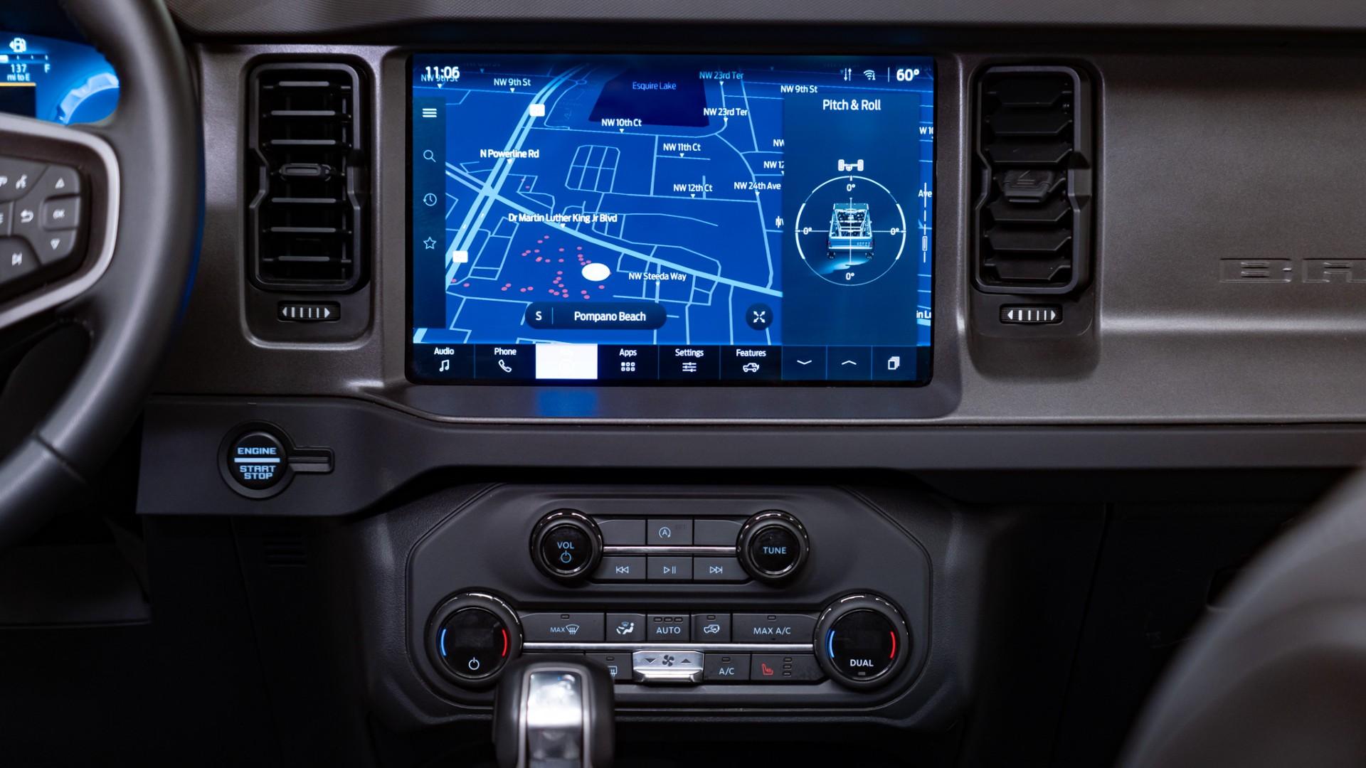 2025 FORD BRONCO 4X4 in Carbonized Gray Metallic, photo 41 of 45