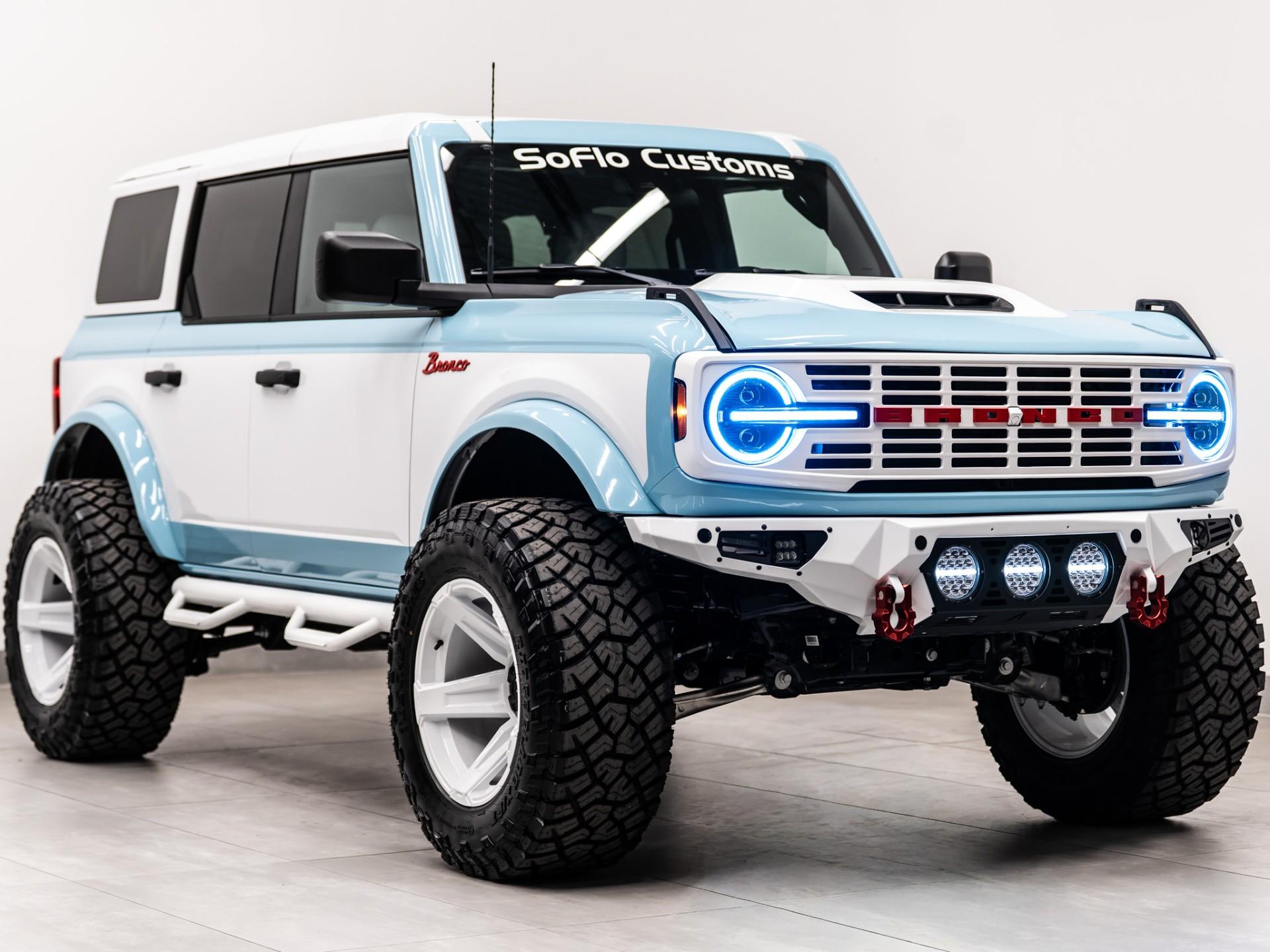 2026 FORD BRONCO 4X4 in Baby Blue, photo 3 of 58