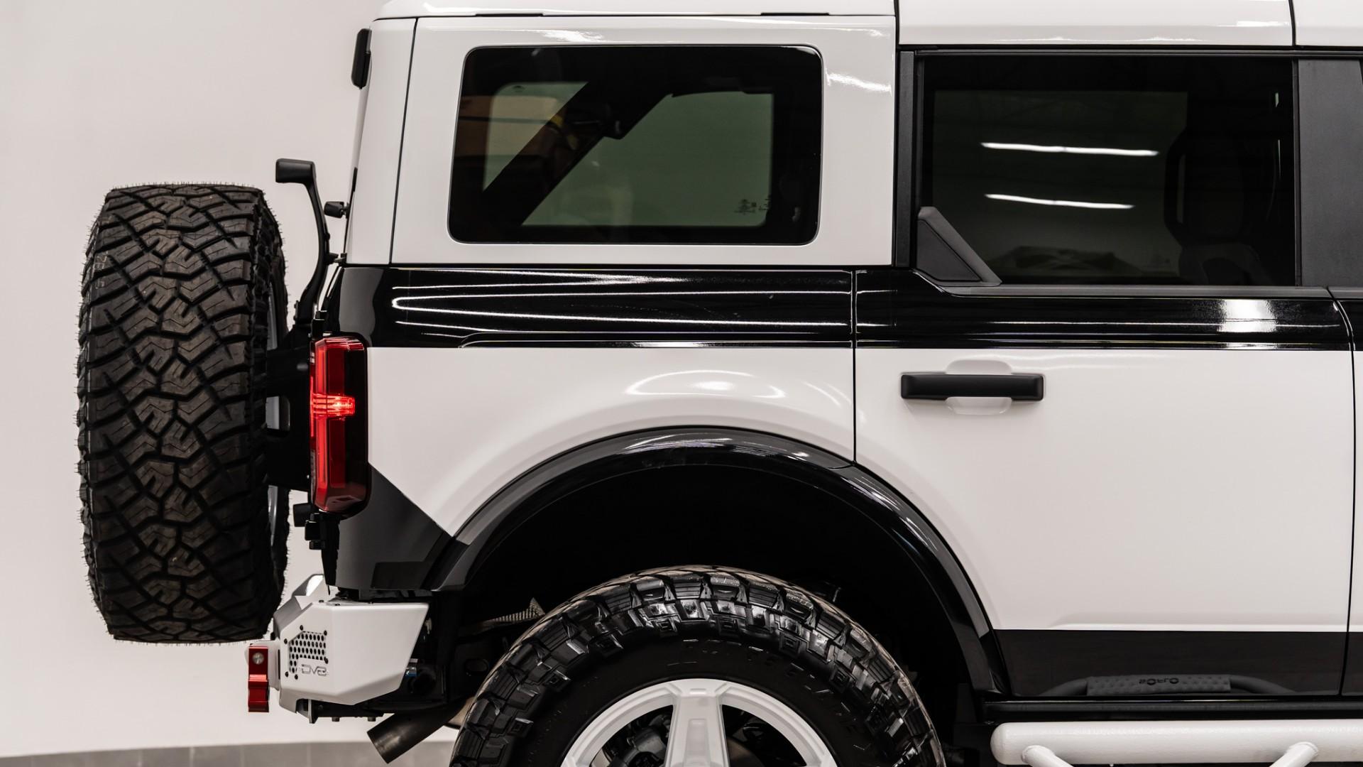 2026 FORD BRONCO 4X4 in Black, photo 9 of 59