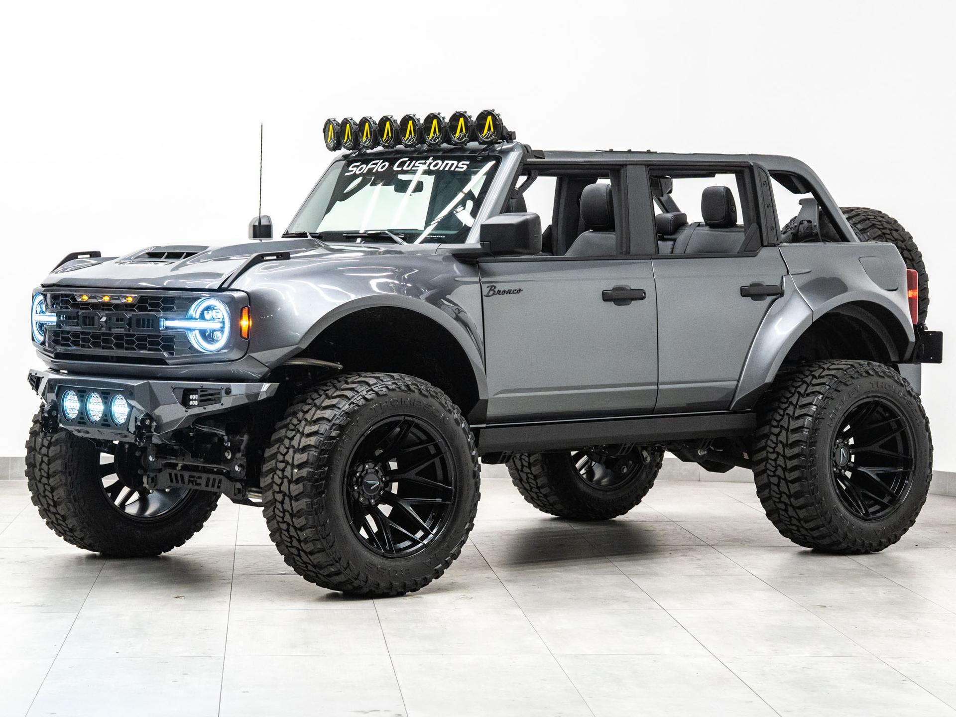 2026 FORD BRONCO 4X4 in Carbonized Gray Metallic, photo 19 of 59