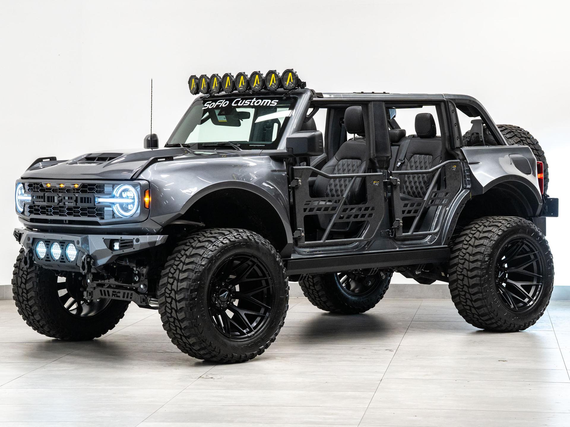 2026 FORD BRONCO 4X4 in Carbonized Gray Metallic, photo 30 of 59