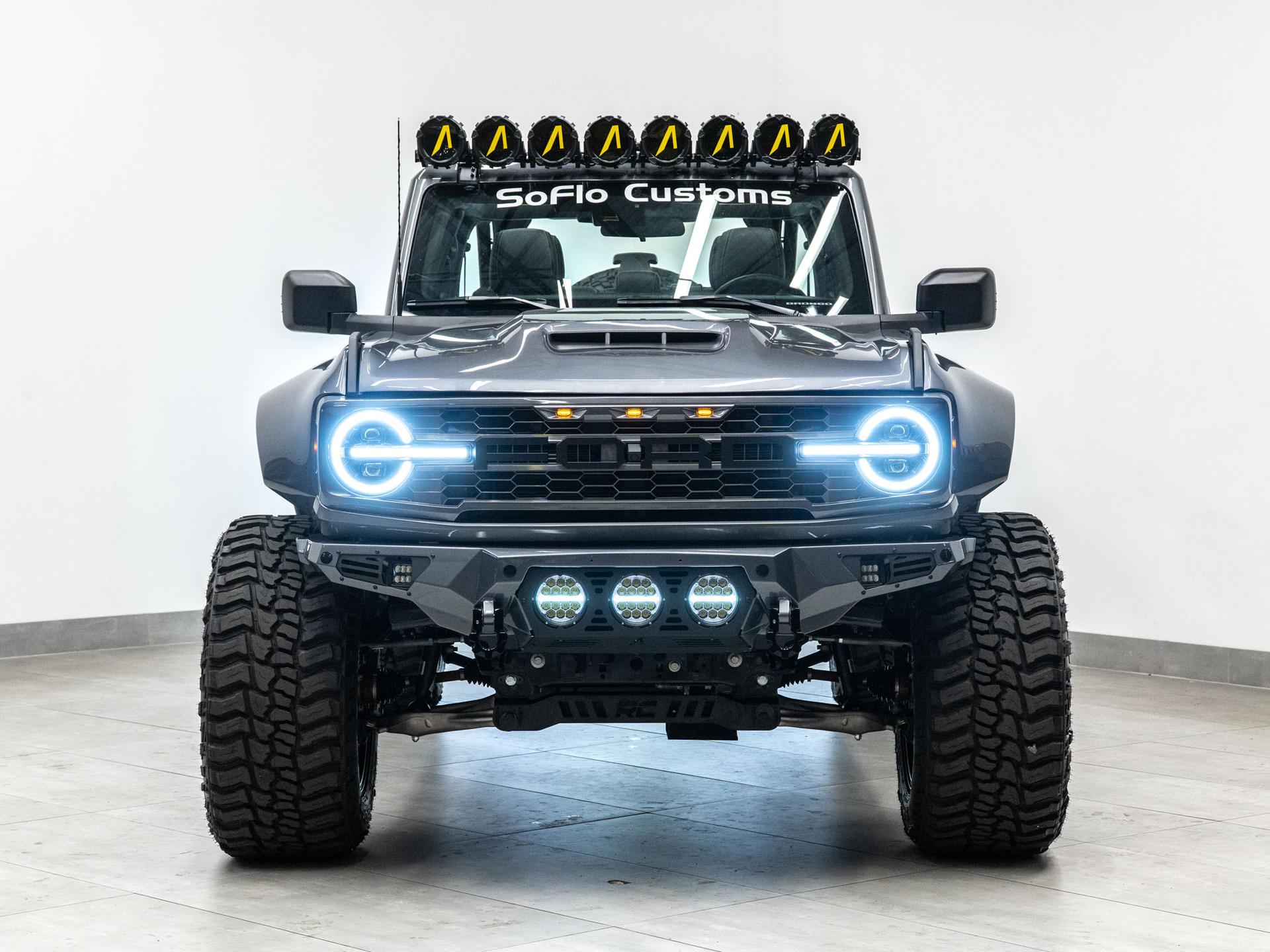 2026 FORD BRONCO 4X4 in Carbonized Gray Metallic, photo 7 of 59