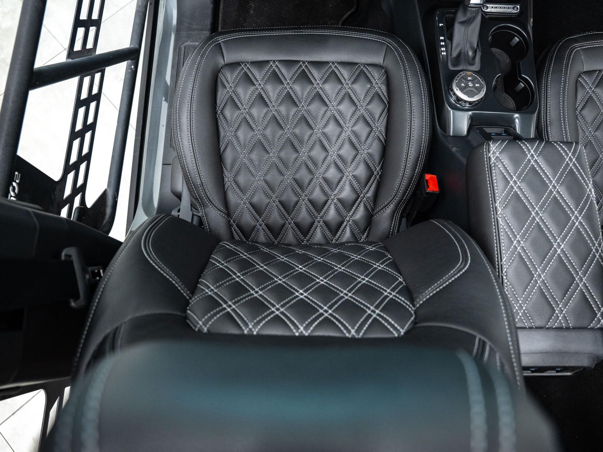 2026 FORD BRONCO 4X4 in Carbonized Gray Metallic, photo 42 of 59