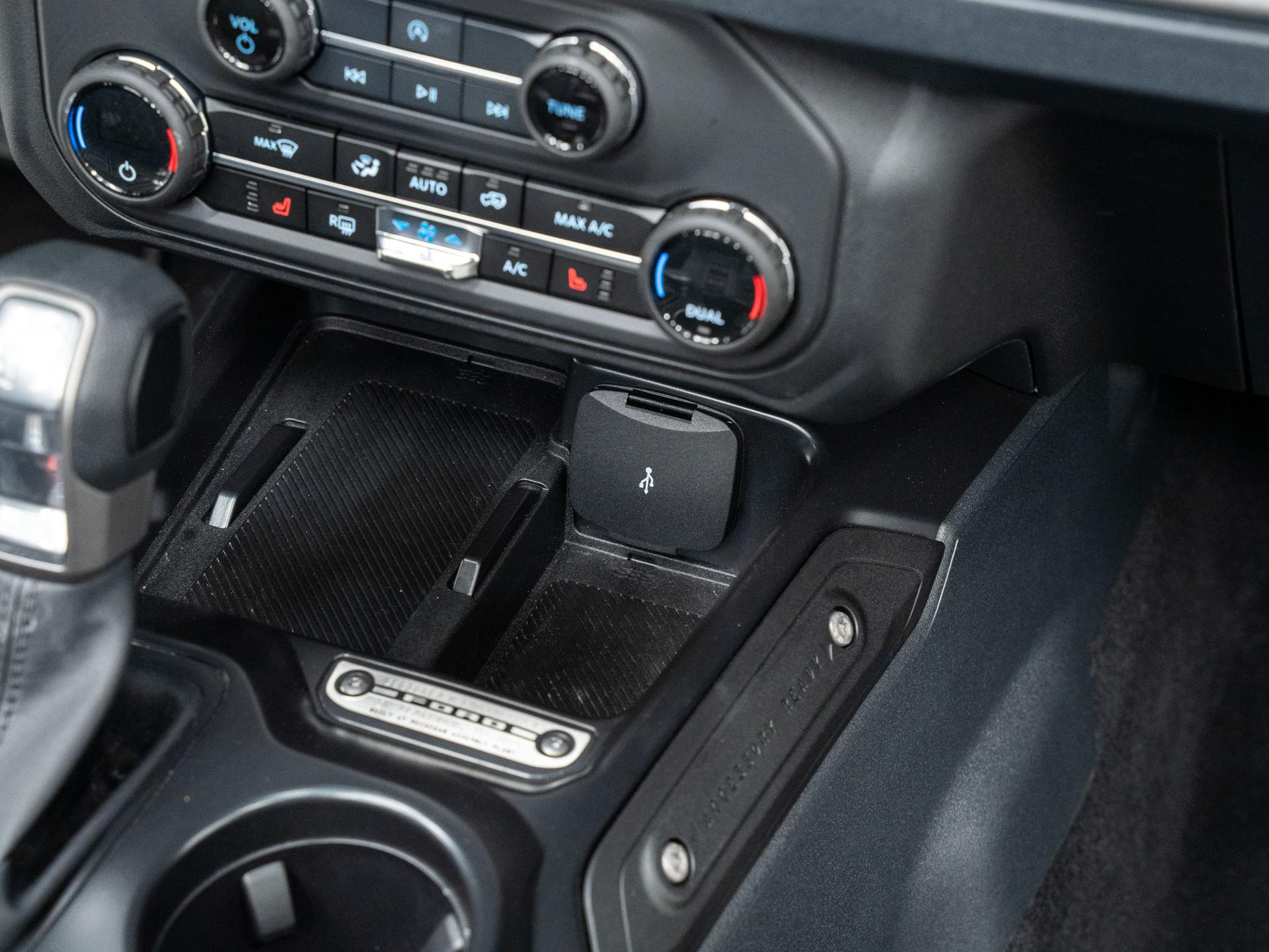 2026 FORD BRONCO 4X4 in Carbonized Gray Metallic, photo 58 of 59