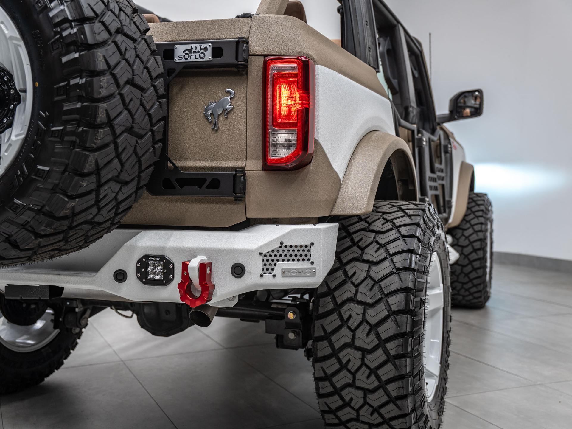 2026 FORD BRONCO 4X4 in Tan, photo 56 of 58