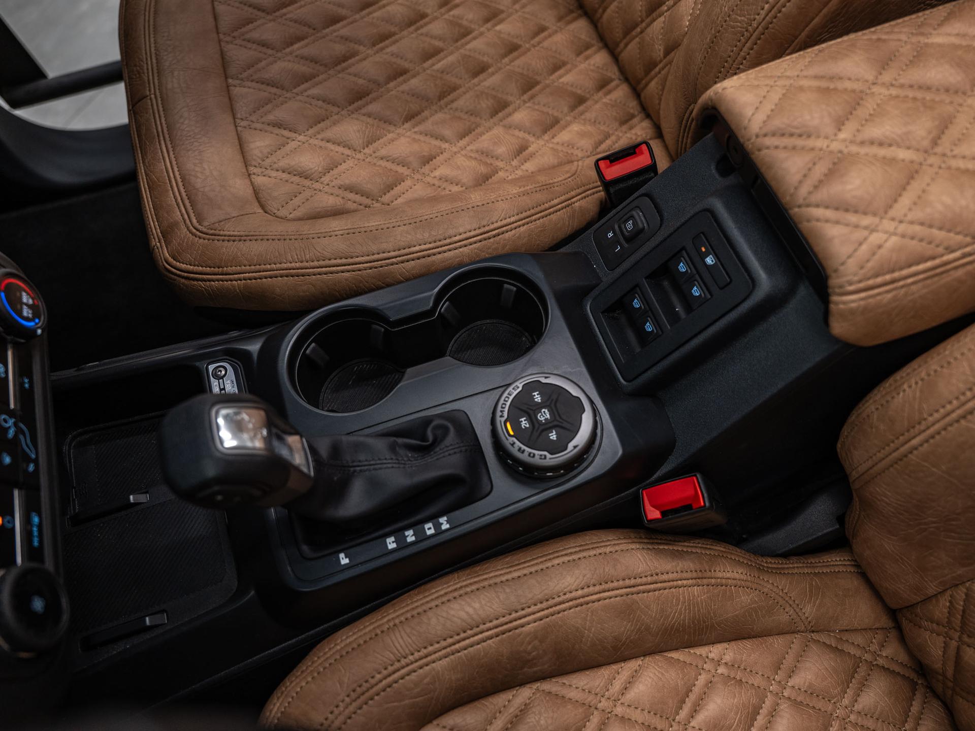 2026 FORD BRONCO 4X4 in Tan, photo 48 of 58
